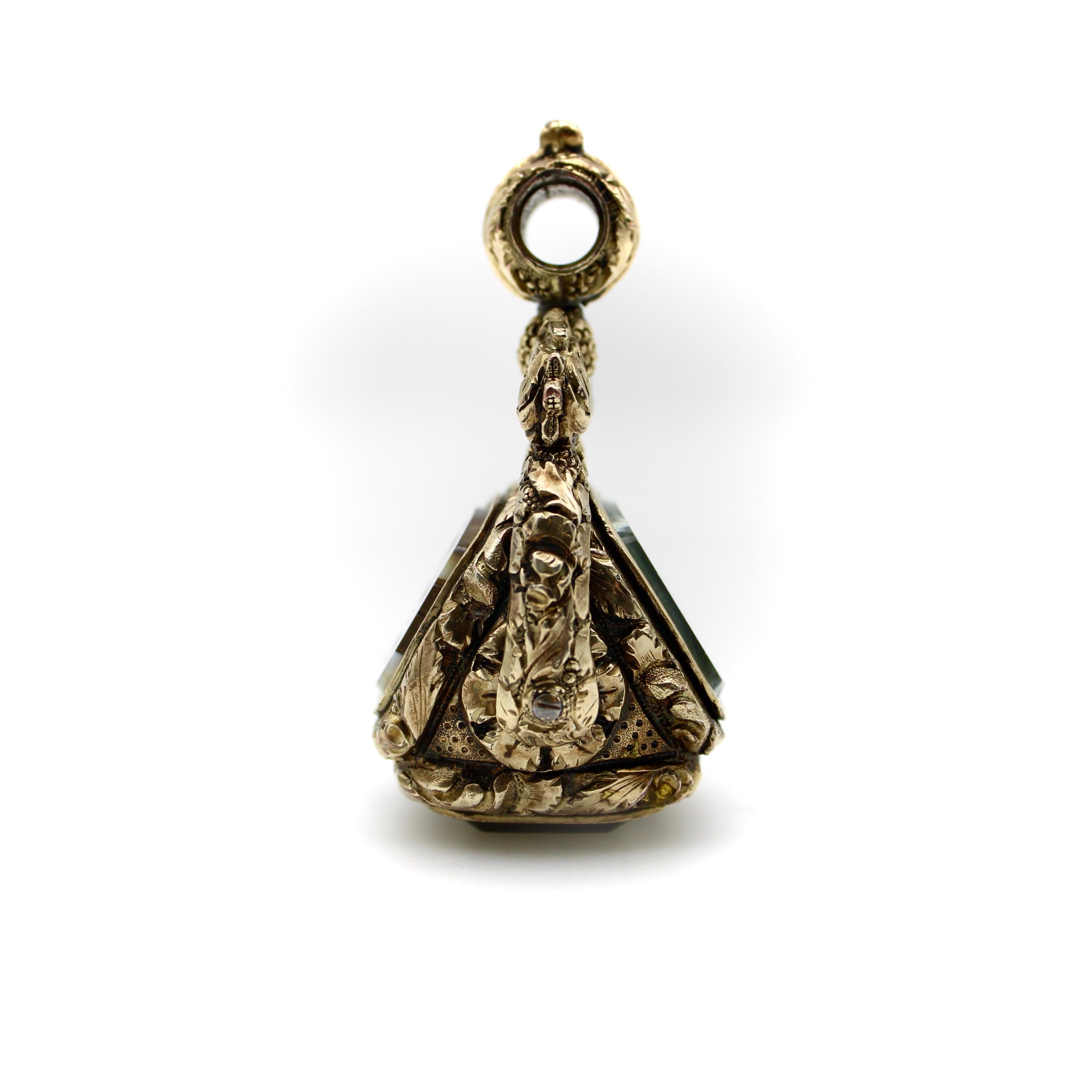 Shield Cut Georgian Extra Large Gold-Cased Spinner Fob For Sale