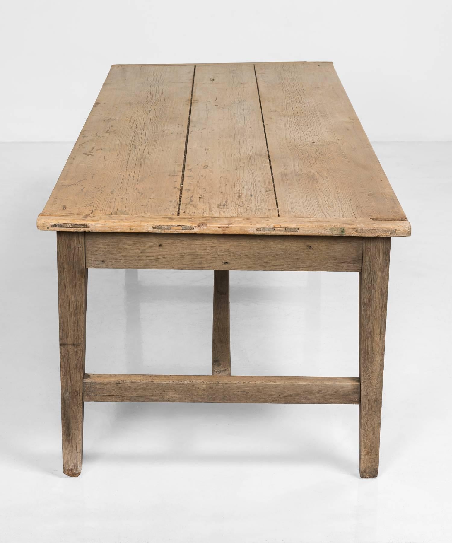 Mid-18th Century Georgian Farmhouse Table, circa 1760