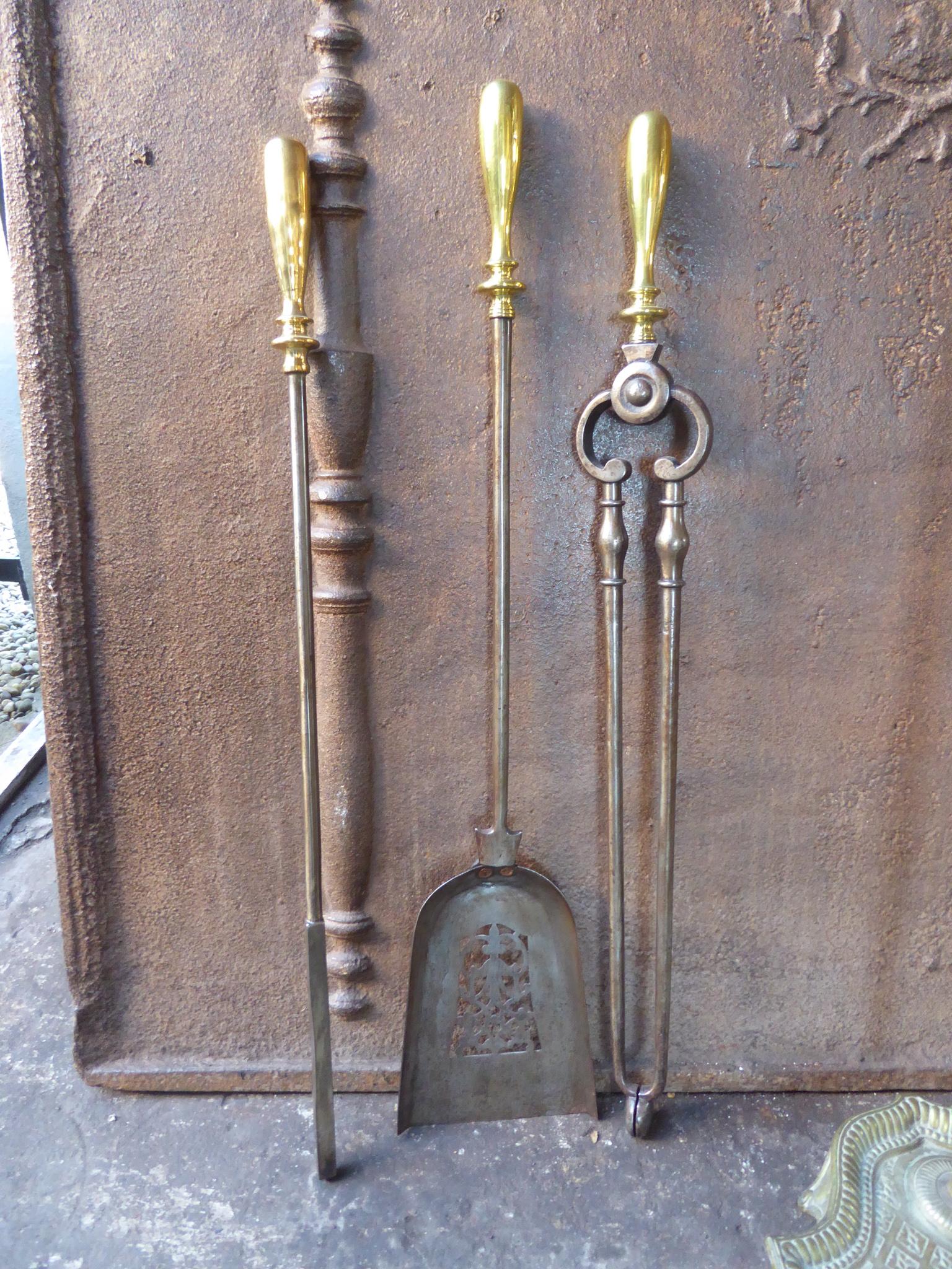 Georgian Fire Irons or Fireplace Tool Set, 18th-19th Century For Sale 8
