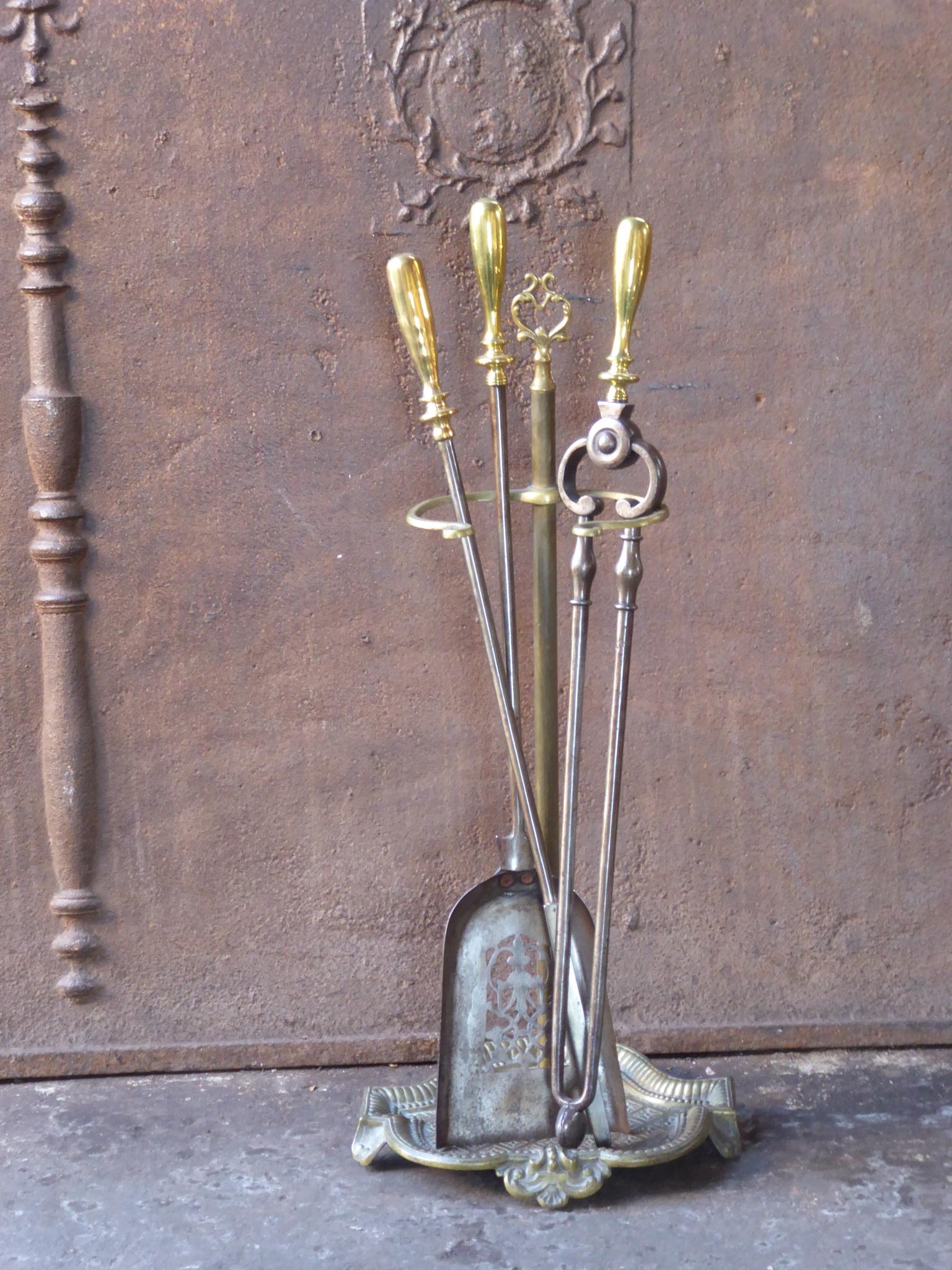 Georgian Fire Irons or Fireplace Tool Set, 18th-19th Century In Good Condition For Sale In Amerongen, NL