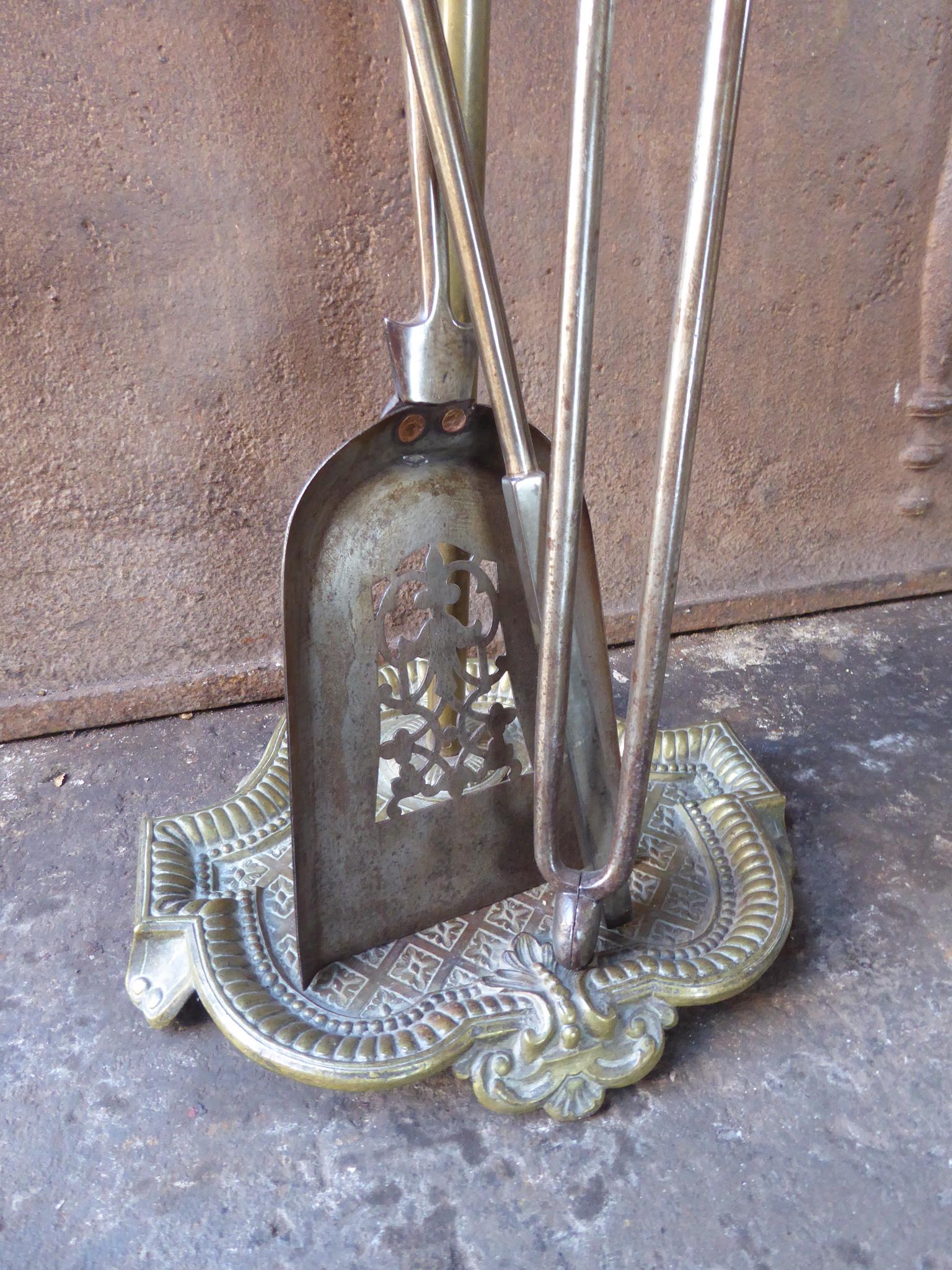 Georgian Fire Irons or Fireplace Tool Set, 18th-19th Century For Sale 3