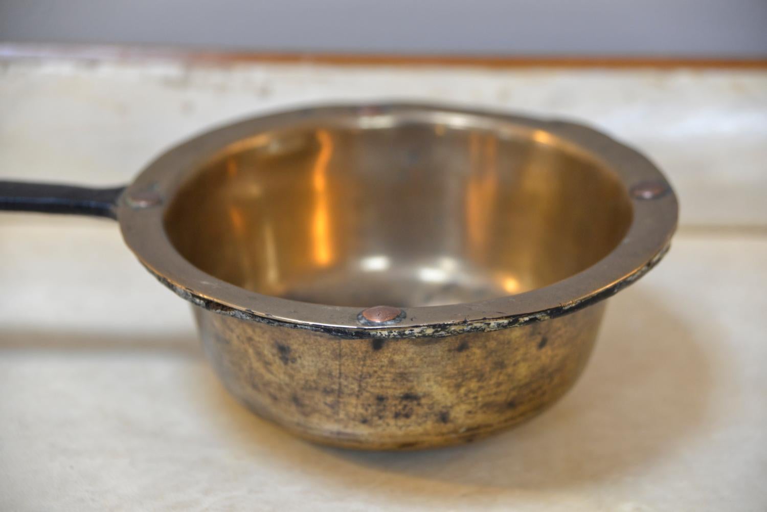 Padella da camino georgiana in ottone, rame e ghisa, inglese C1810 in vendita 5