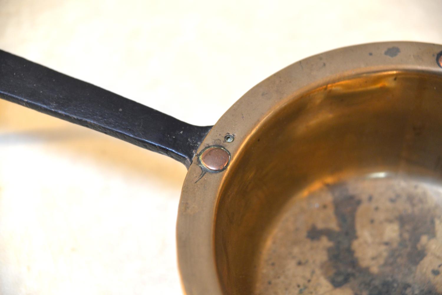 Ottone Padella da camino georgiana in ottone, rame e ghisa, inglese C1810 in vendita