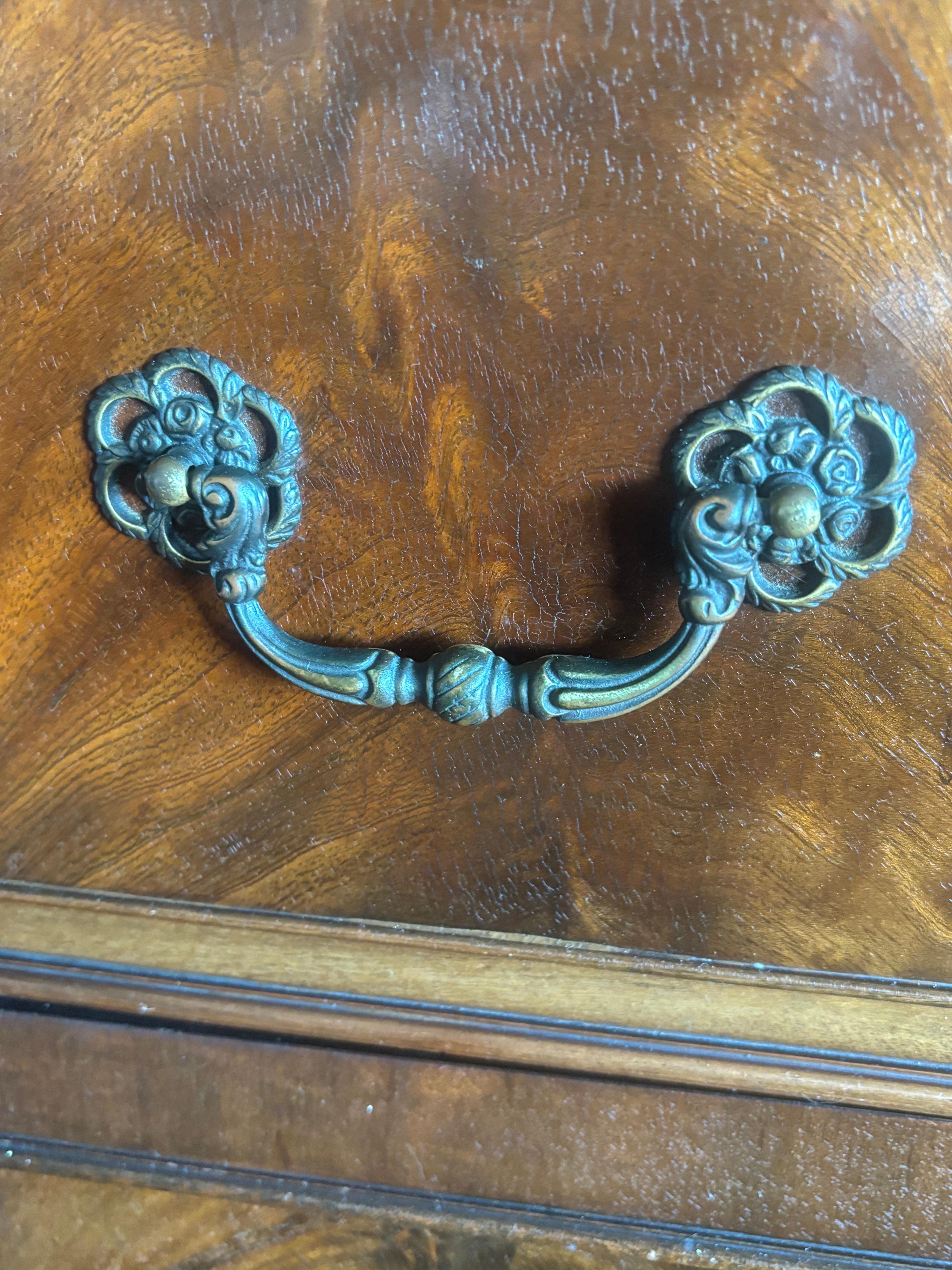 Georgian Flambeau Mahogany Breakfront 9