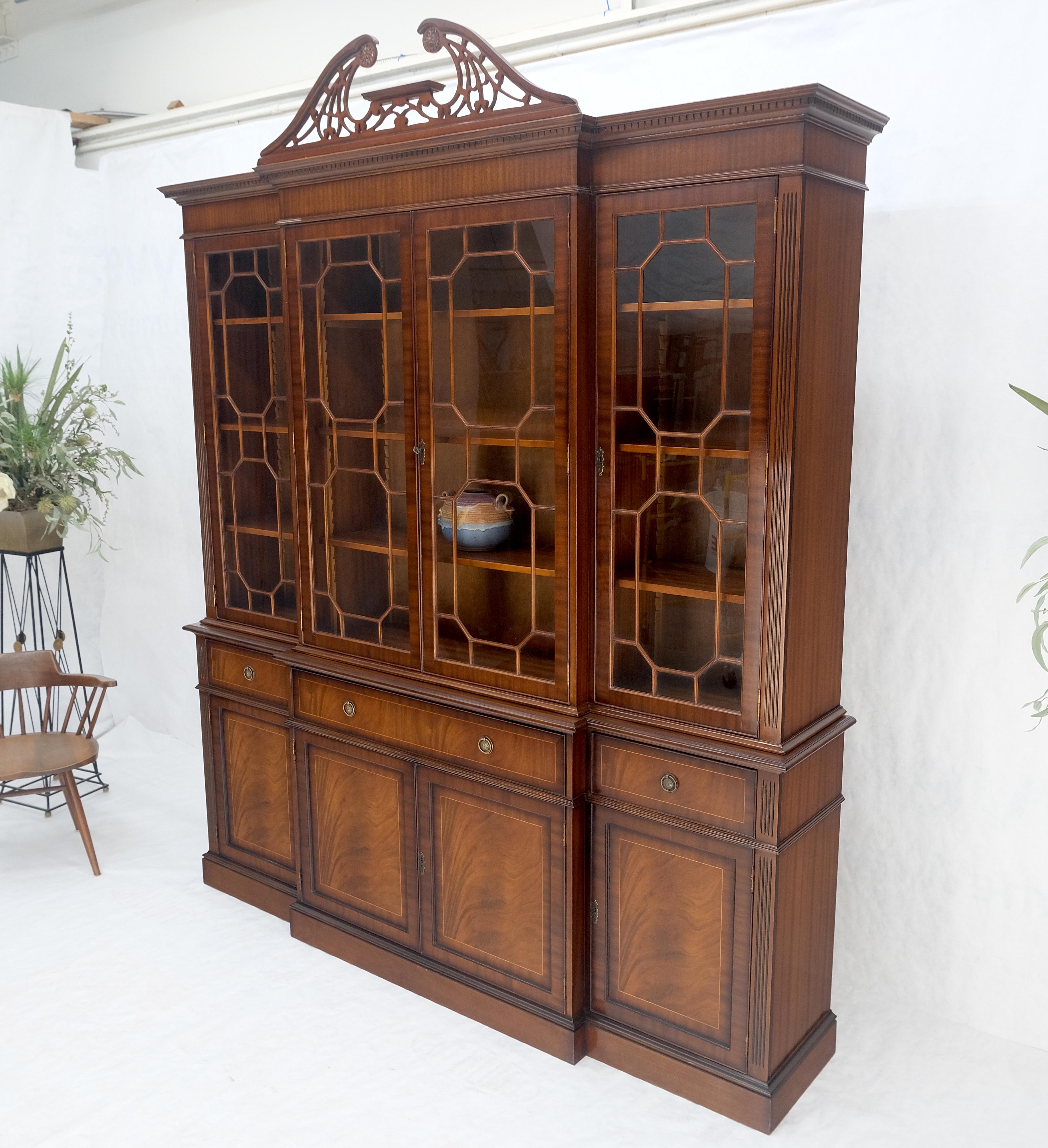 Georgian Flame Mahogany Breakfront Bookcase Butlers Drop Desk Individual Glass  For Sale 4