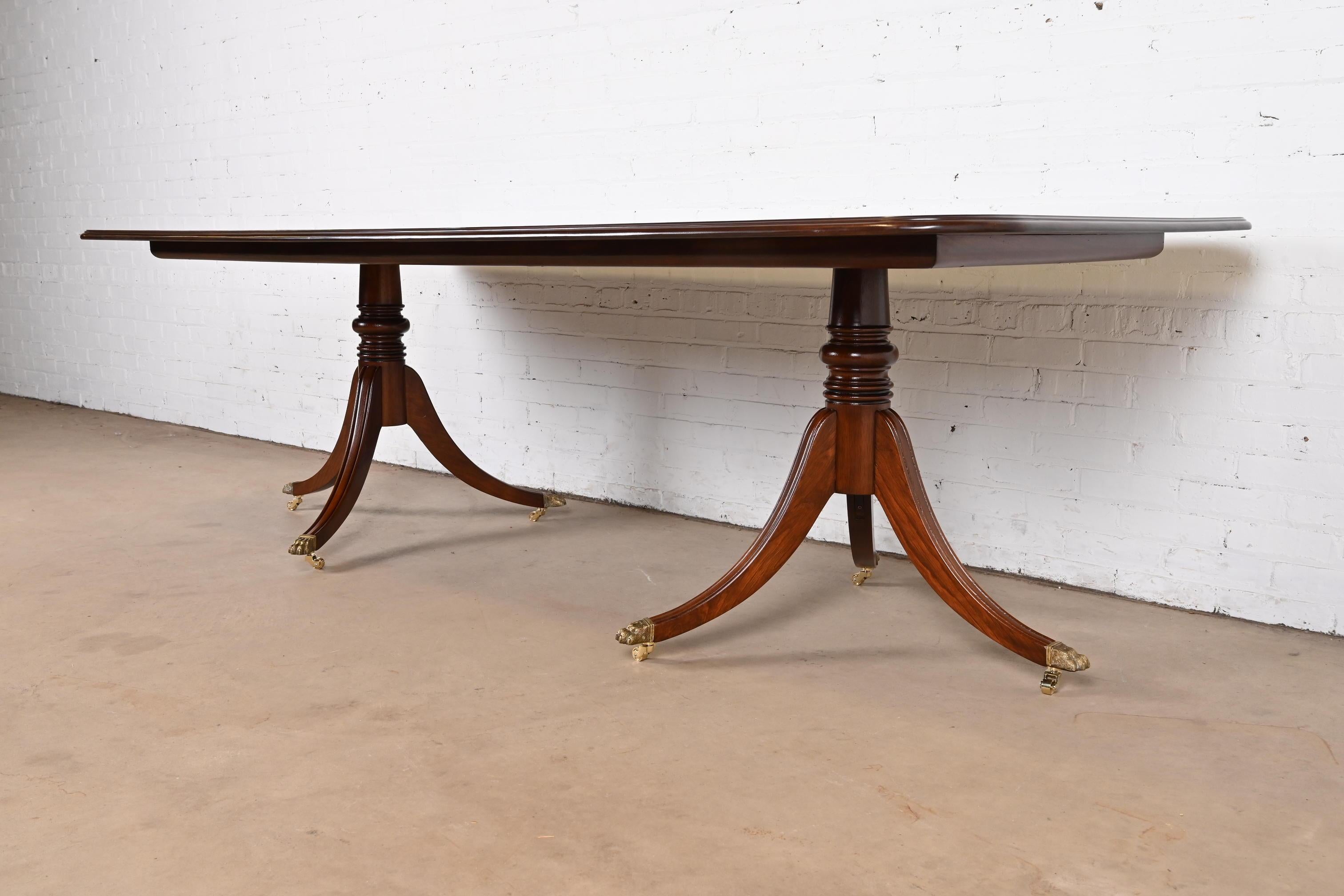 Late 20th Century Georgian Flame Mahogany Double Pedestal Dining Table, Newly Refinished For Sale