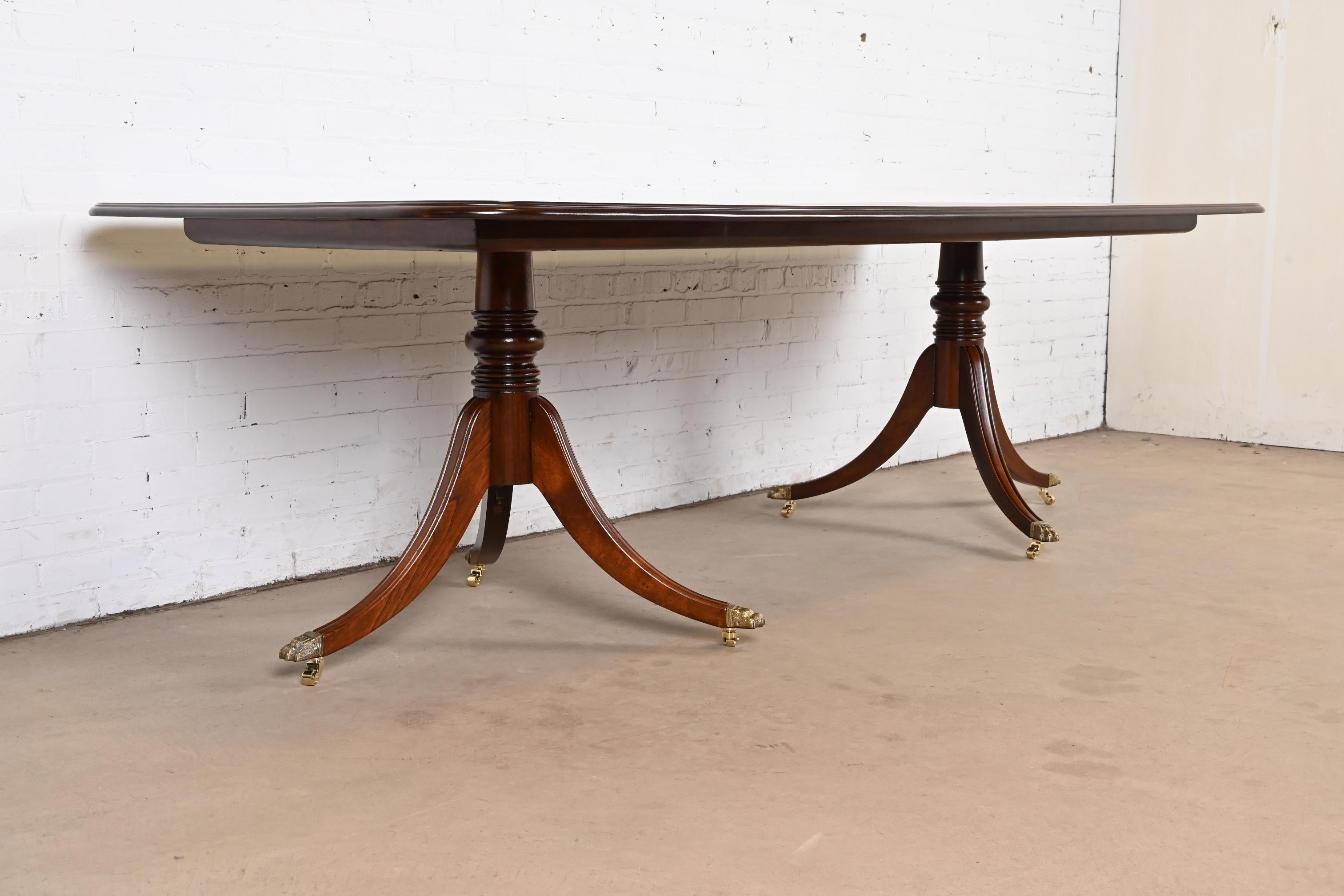 Brass Georgian Flame Mahogany Double Pedestal Dining Table, Newly Refinished For Sale