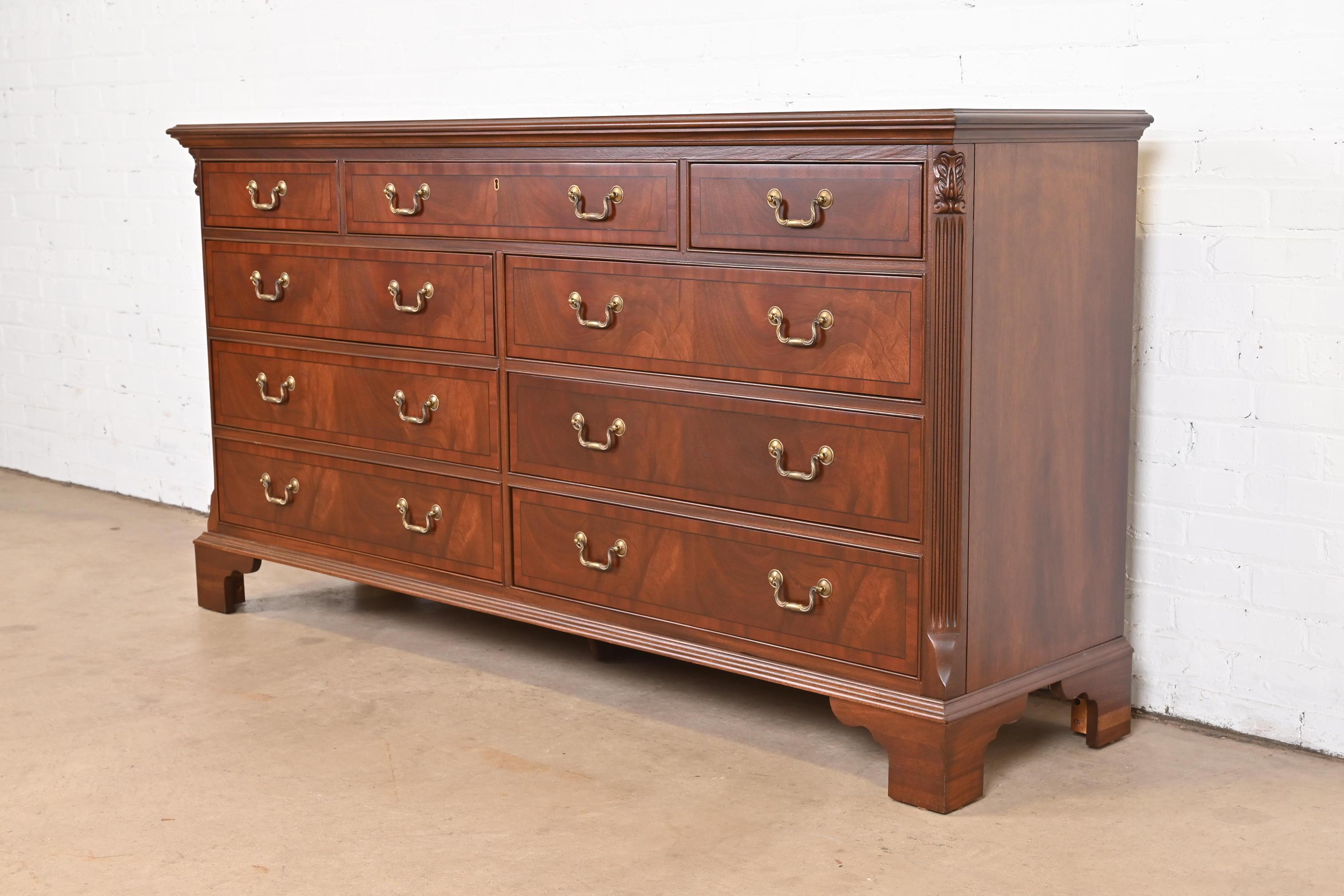 Georgian Flame Mahogany Dresser, Newly Refinished In Good Condition In South Bend, IN