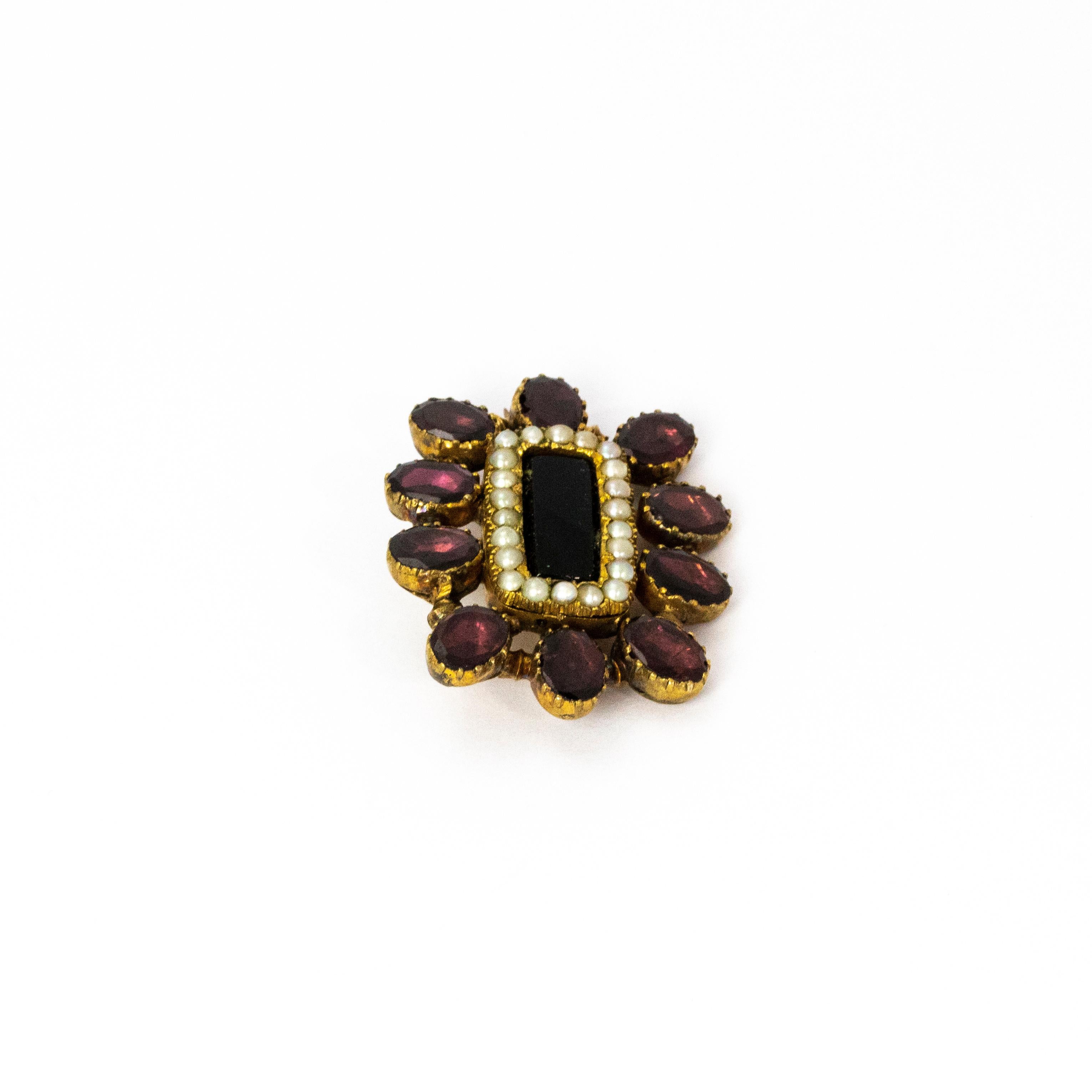 Georgian Flat Cut Garnet and Pearl Memorial Brooch In Good Condition In Chipping Campden, GB