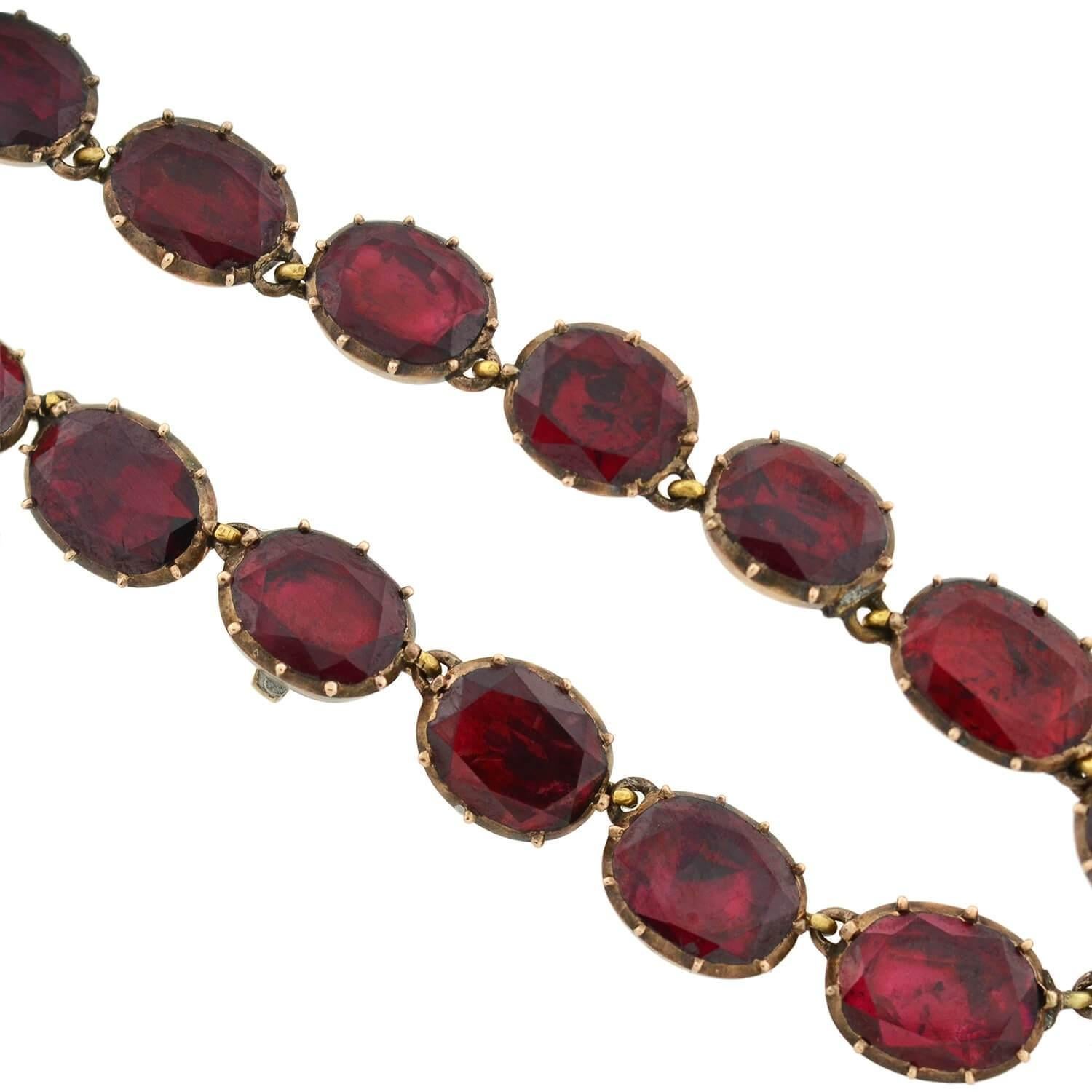 Women's Georgian Foil-Back Garnet Link Necklace