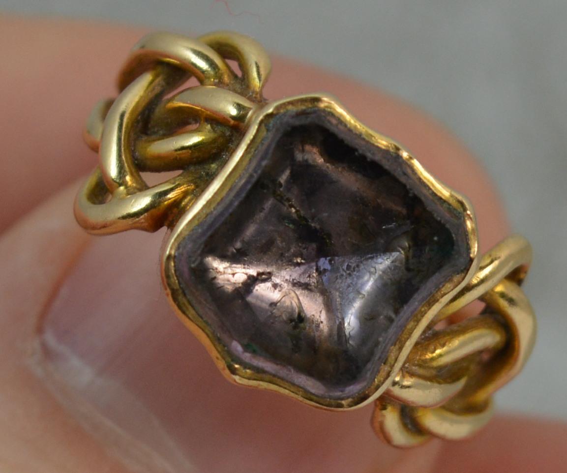 George III Georgian Foiled Rock Crystal Shield 15 Carat Gold Knot Signet Ring