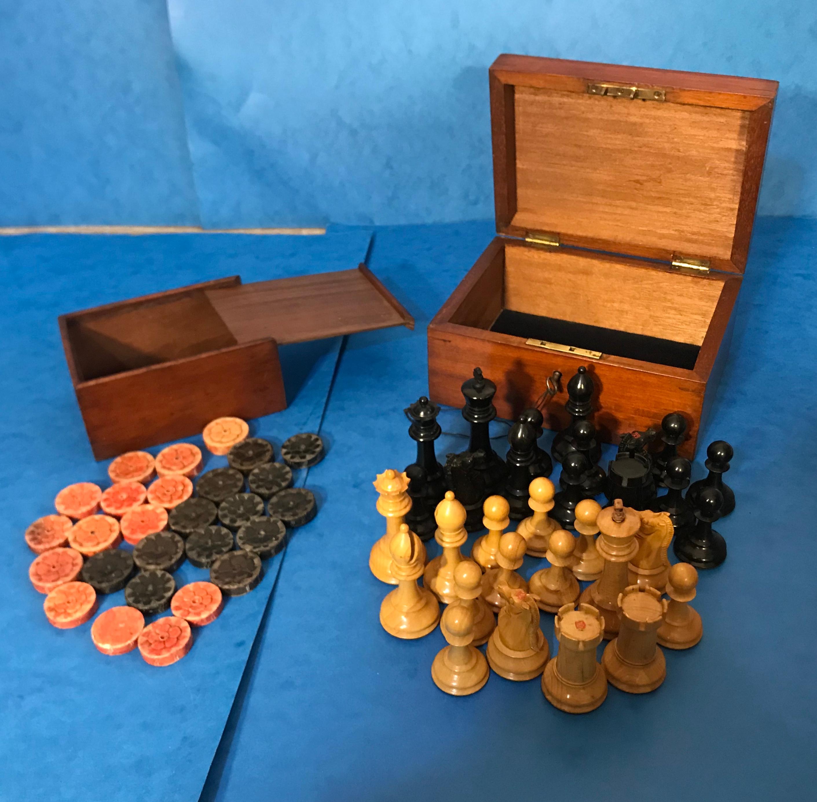 Georgian Games Box, Complete with a ‘Stalton’ Chess and Soapstone Backgammon Set 7