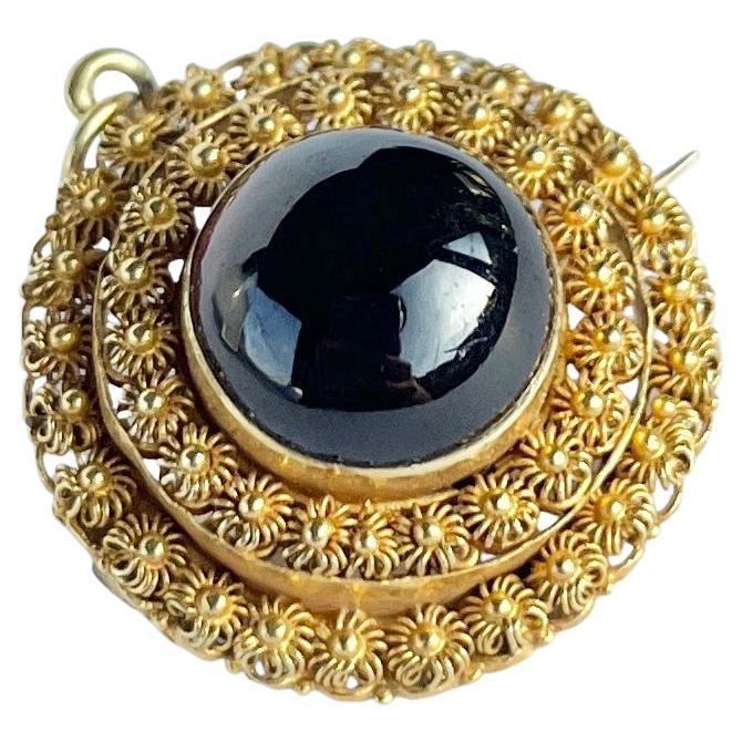 Georgian Garnet and 18 Carat Gold Cannetille Brooch
