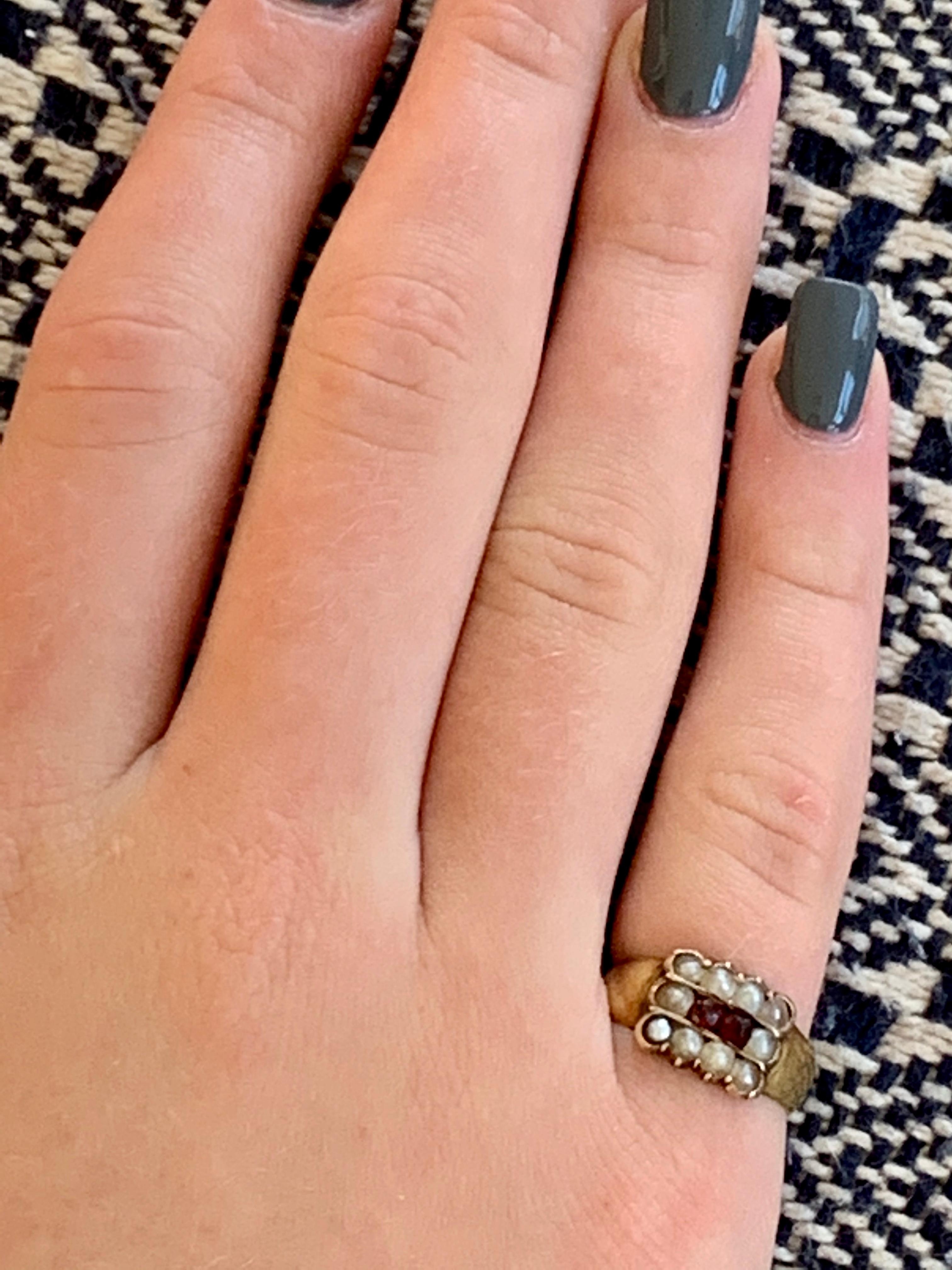 Women's Georgian Garnet and Pearl 14 Karat Yellow Gold Ring