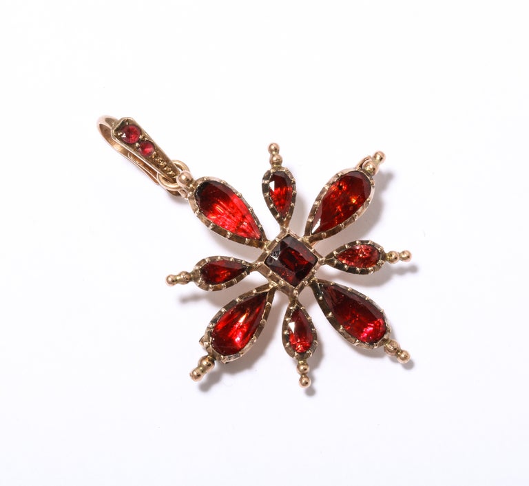 Mixed Cut GeorgIan Garnet Flat Cut Snowflake/Cross Pendant or Brooch For Sale