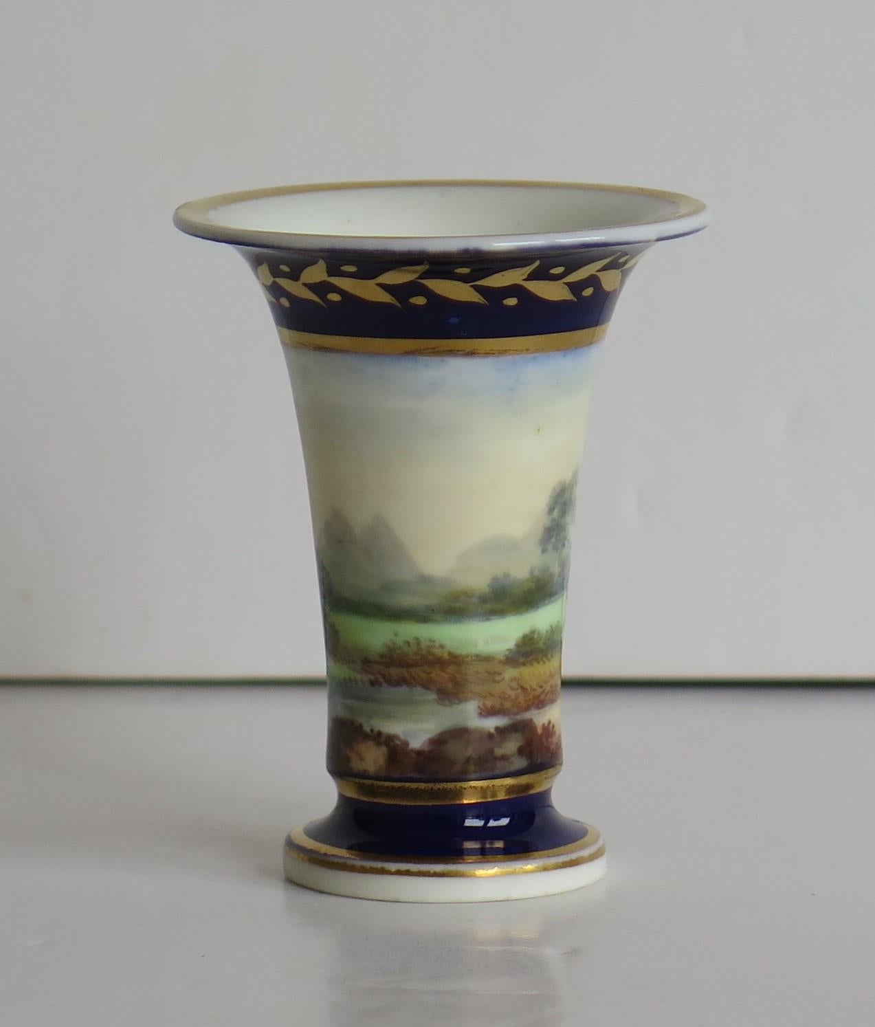 Georgian Set of 3 Miniature Vases Porcelain Hand Painted Scenes,  Circa 1820 For Sale 8