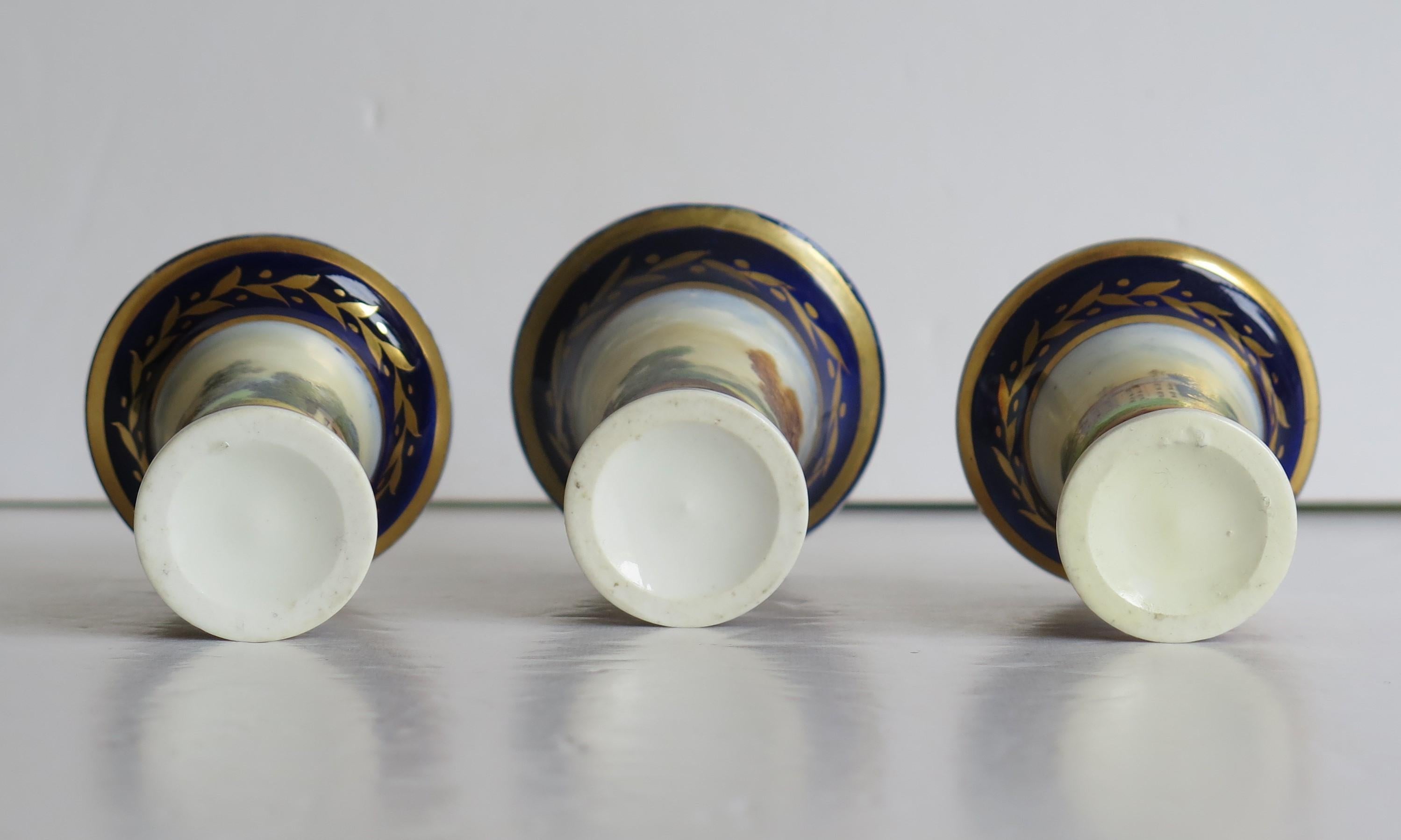 Georgian Set of 3 Miniature Vases Porcelain Hand Painted Scenes,  Circa 1820 For Sale 13