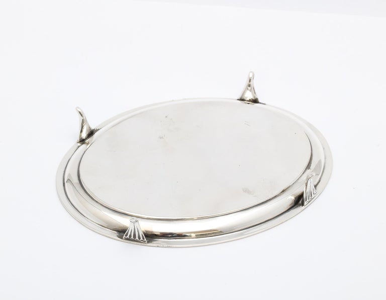 Georgian 'George II', Style Sterling Silver Salver/Platter For Sale 8