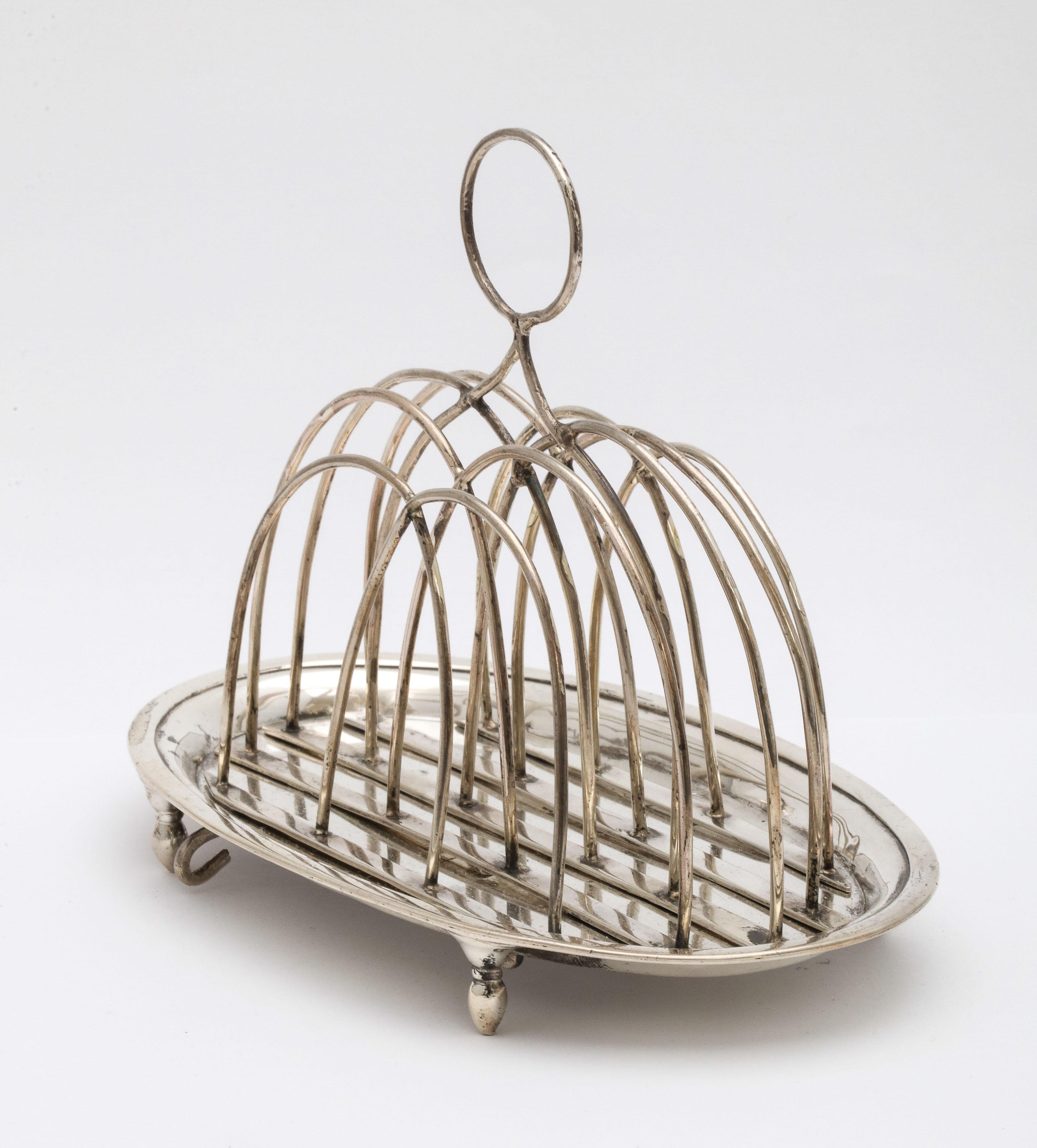 English Georgian ‘George III’ Sterling Silver Footed Toast Rack For Sale