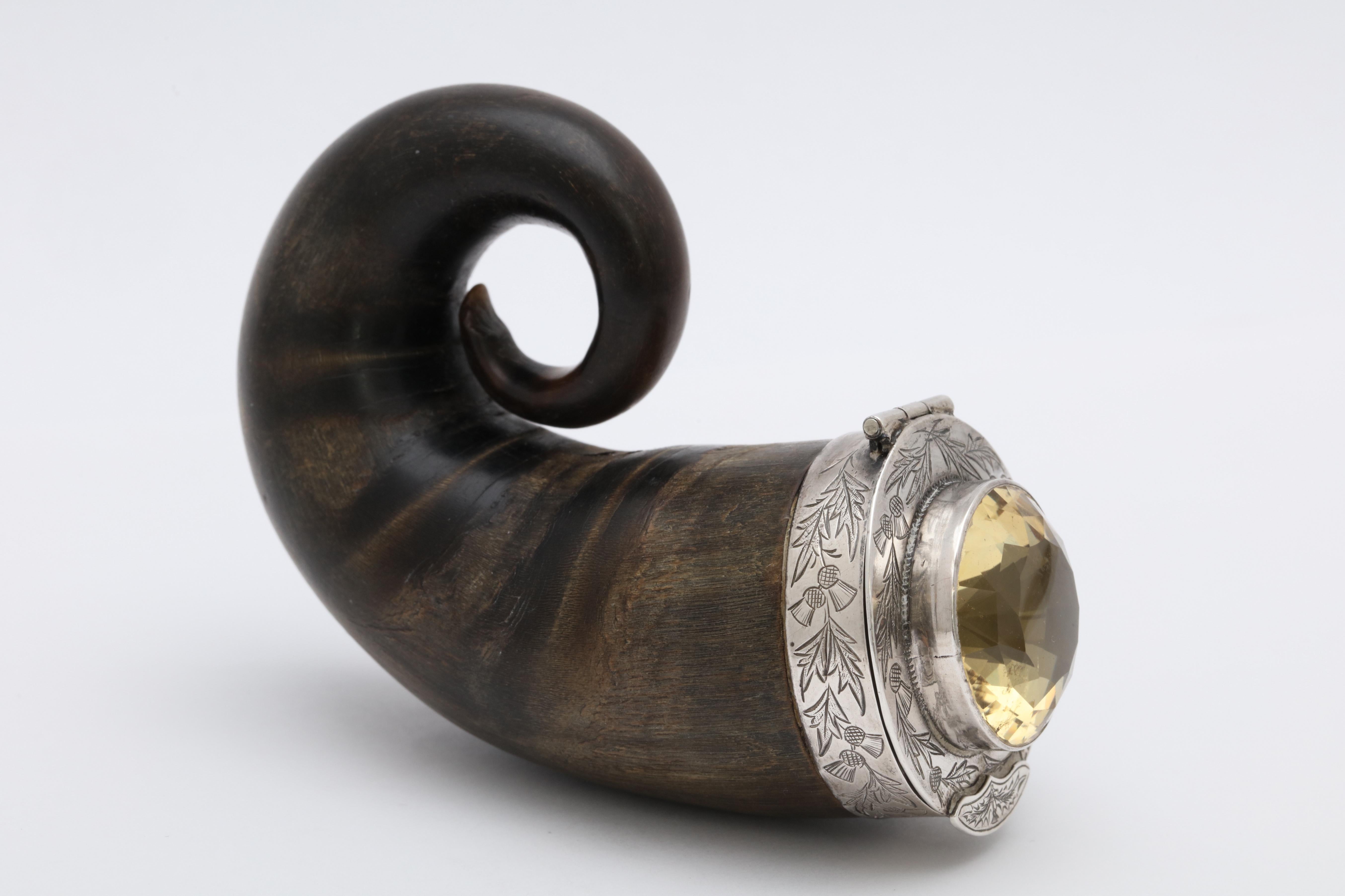 Late 18th Century Georgian 'George III' Sterling Silver-Mounted Horn Snuff Mull with Cairngorm