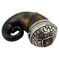 Georgian 'George III' Sterling Silver-Mounted Horn Snuff Mull with Cairngorm
