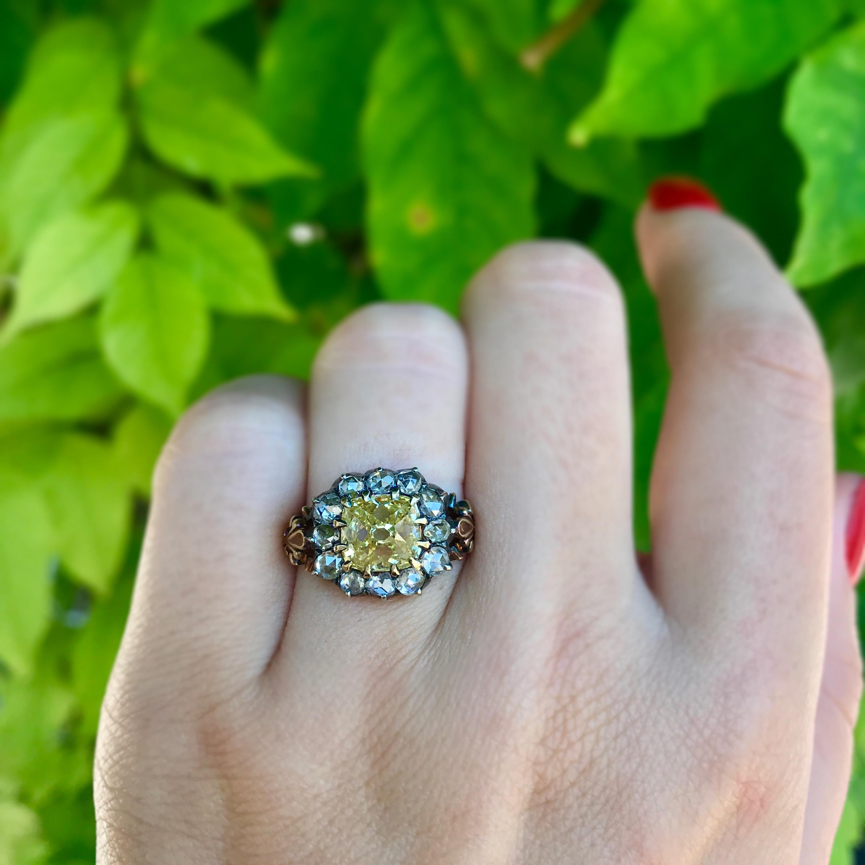 Georgian GIA Certified 2.96 Carat Fancy Intense Yellow Diamond Cluster Ring For Sale 3