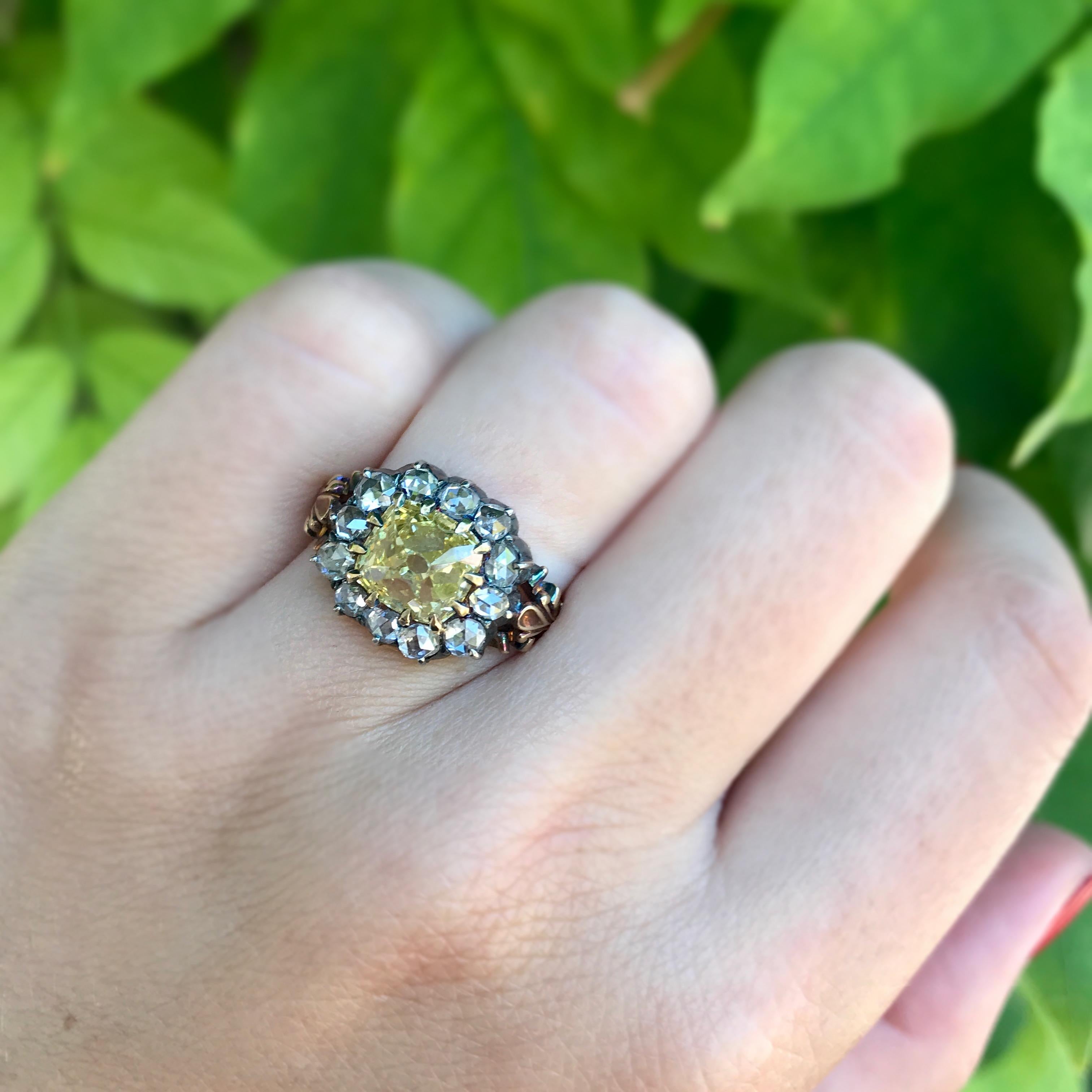 Georgian GIA Certified 2.96 Carat Fancy Intense Yellow Diamond Cluster Ring For Sale 4