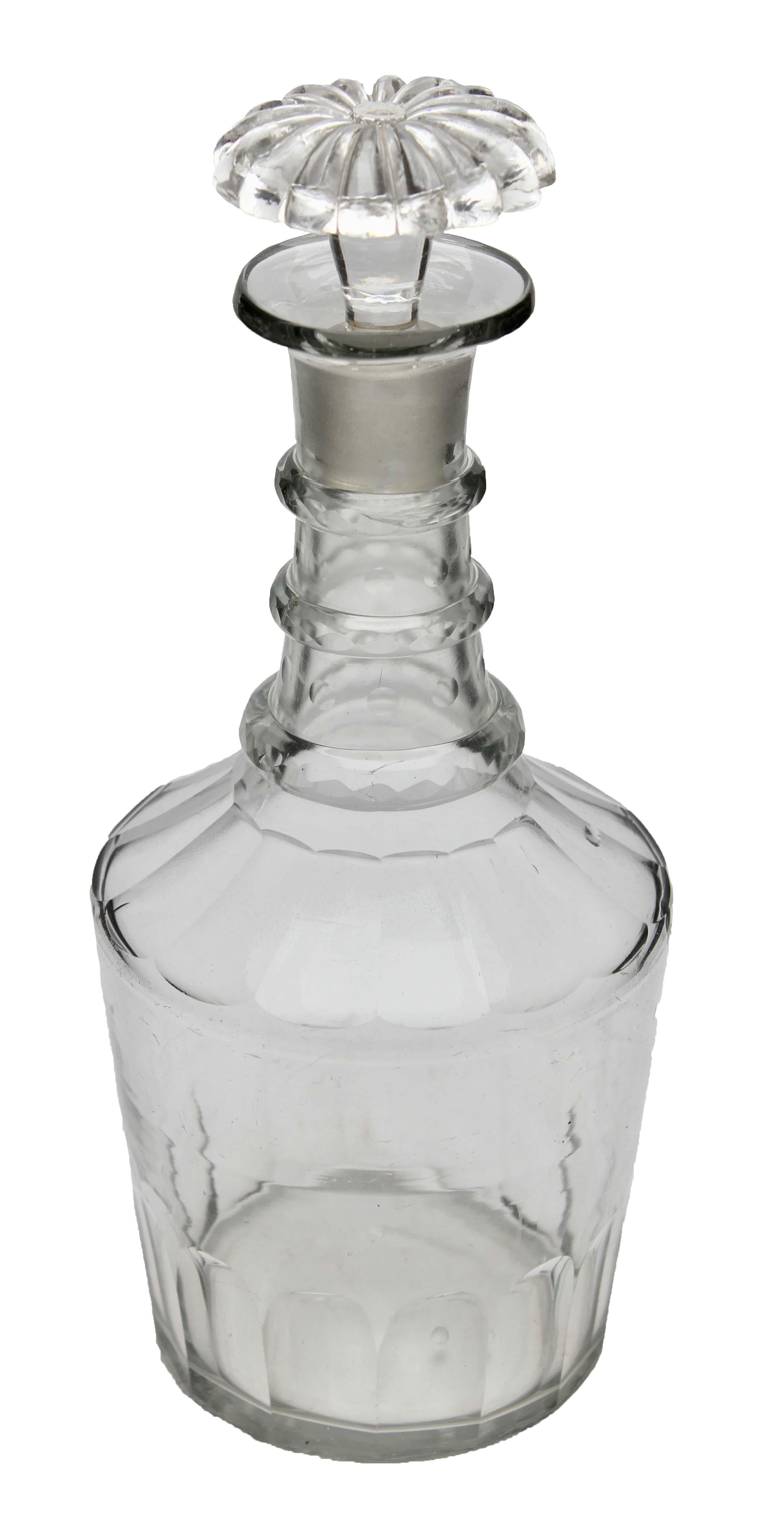 French Georgian Glass Decanter, Two Neck Rings with Gold Decoration, 1840s