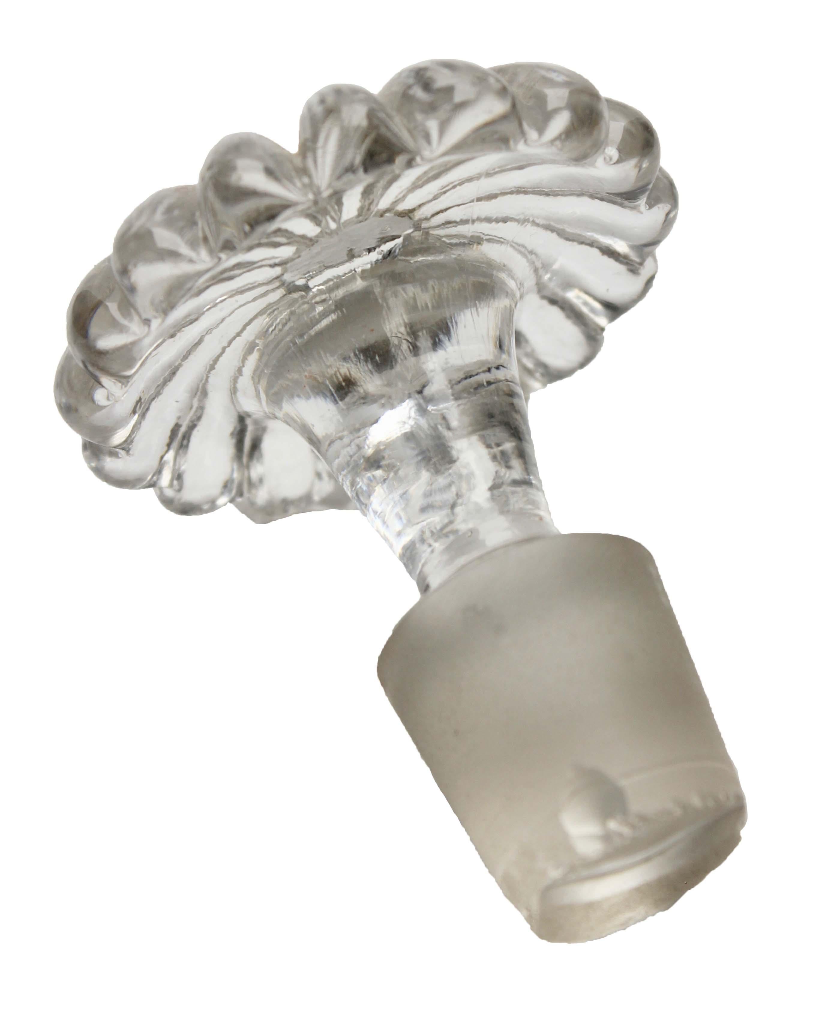 Mid-19th Century Georgian Glass Decanter, Two Neck Rings with Gold Decoration, 1840s
