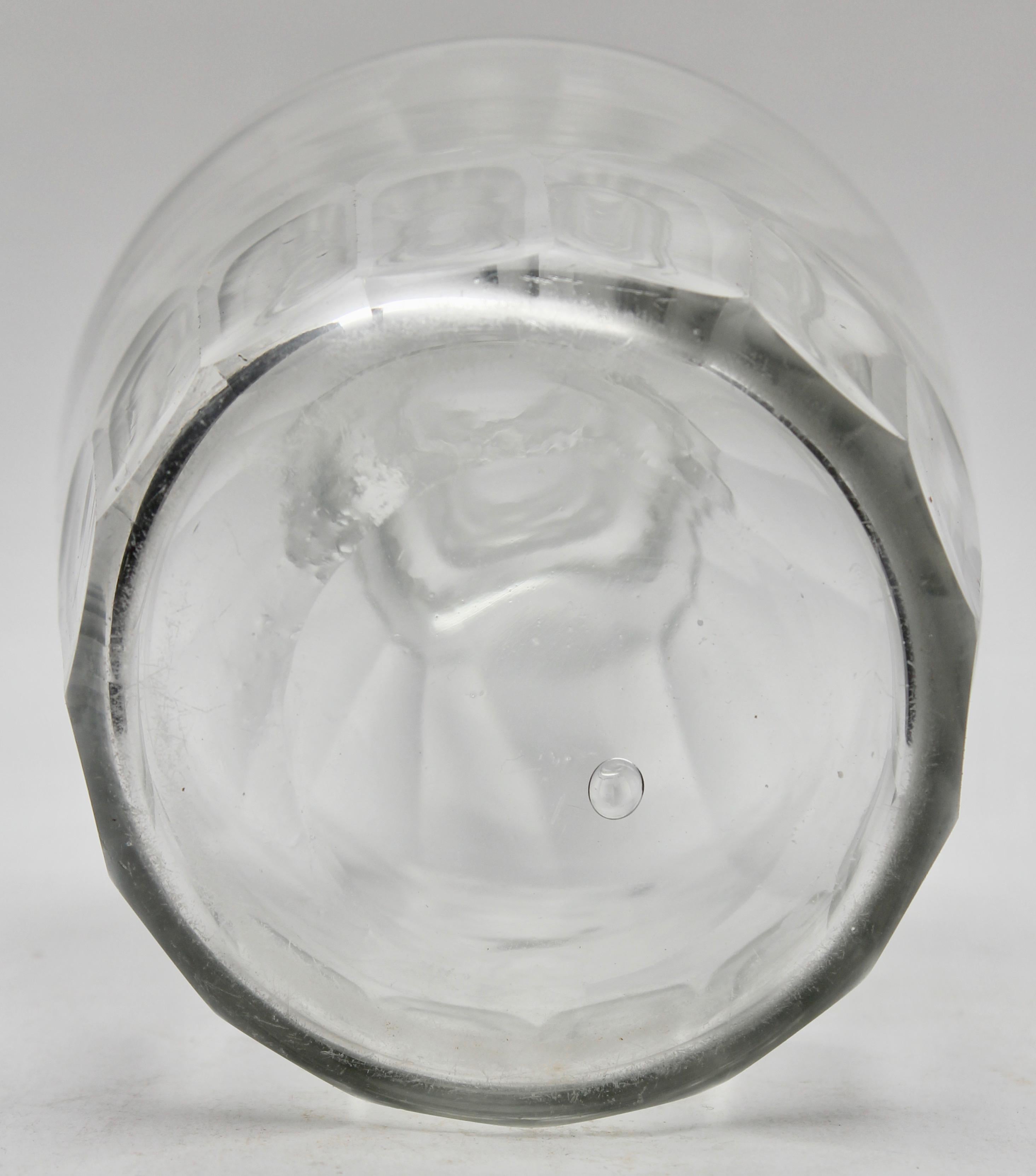 Georgian Glass Decanter, Two Neck Rings with Gold Decoration, 1840s 2