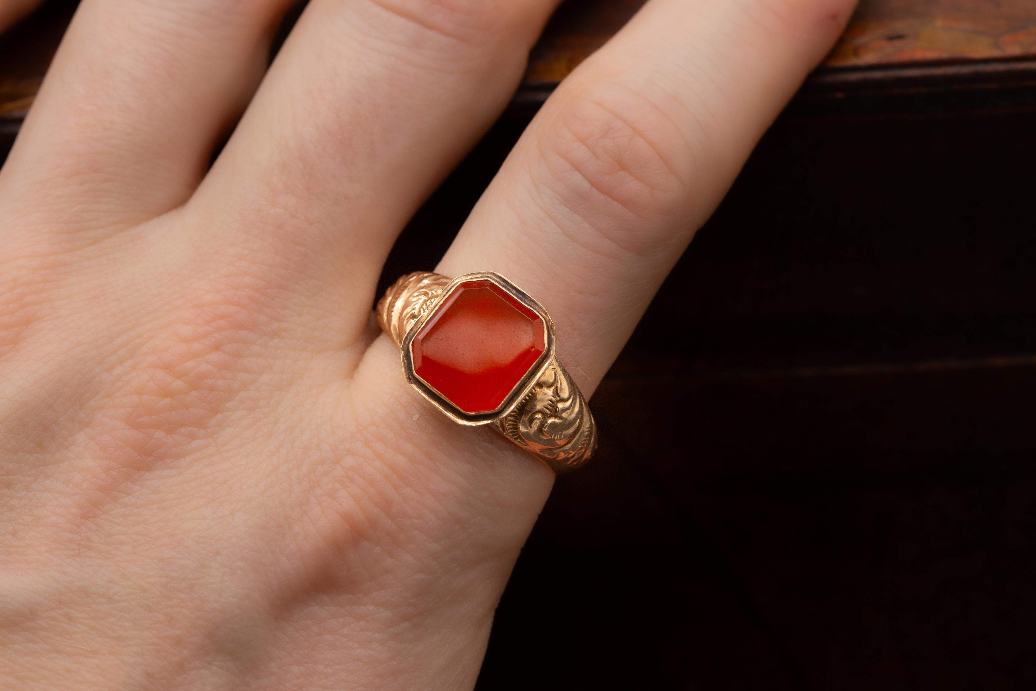 Georgian Gold and Carnelian Signet Ring Large 19th Century Antique Seal Ring  For Sale 8