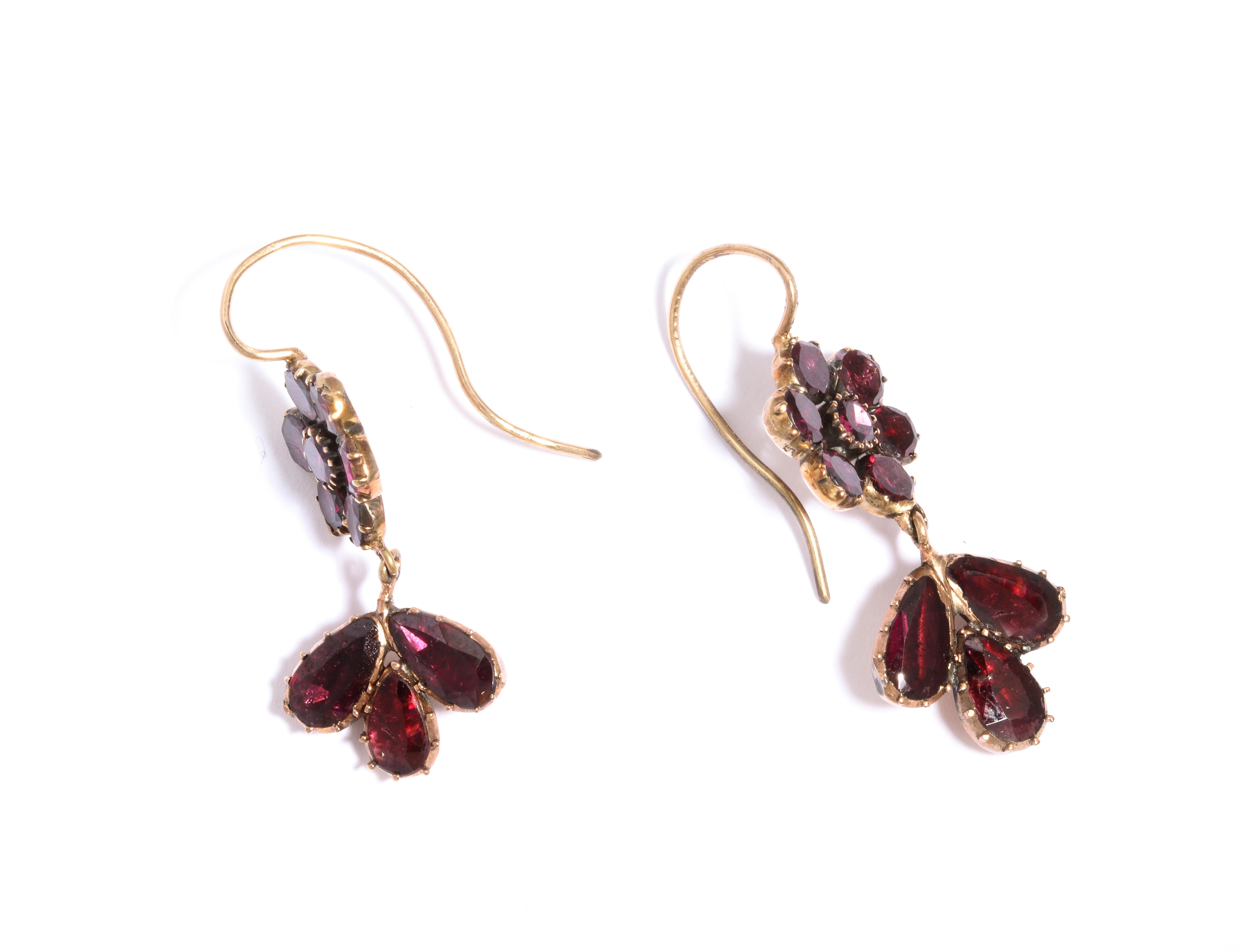 antique garnet jewelry