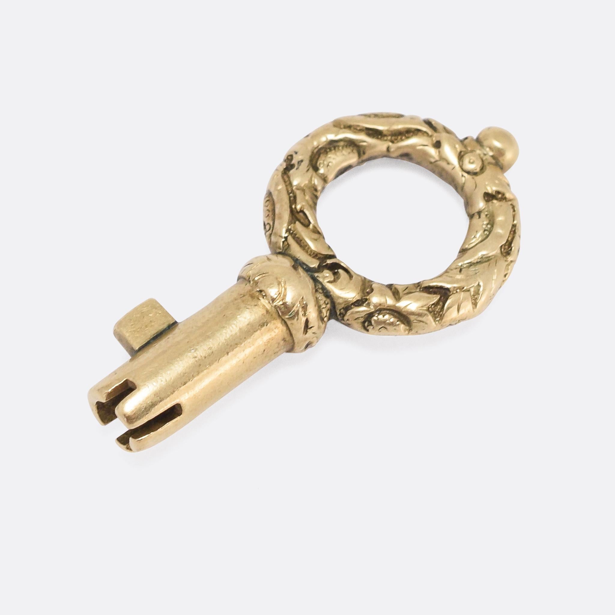 A cool Georgian gold Bramah key with ornate chased head. It dates from the early 18th Century, modelled in 9 karat gold, and was likely the key to a jewellery box.

The Bramah lock was invented by Joseph Bramah in 1784, and features a cylindrical