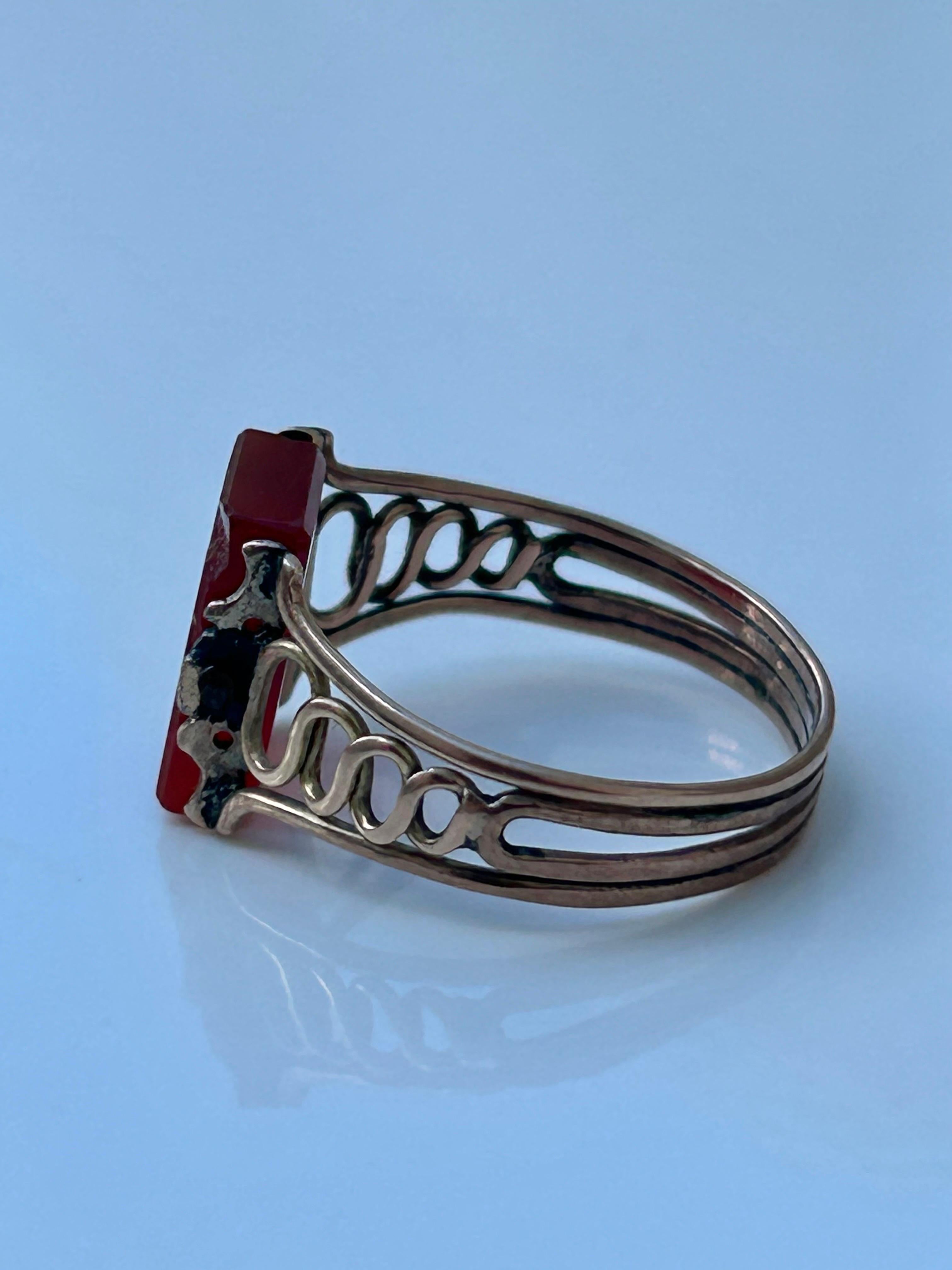 Georgian Gold Carnelian Swivel Ring For Sale 1