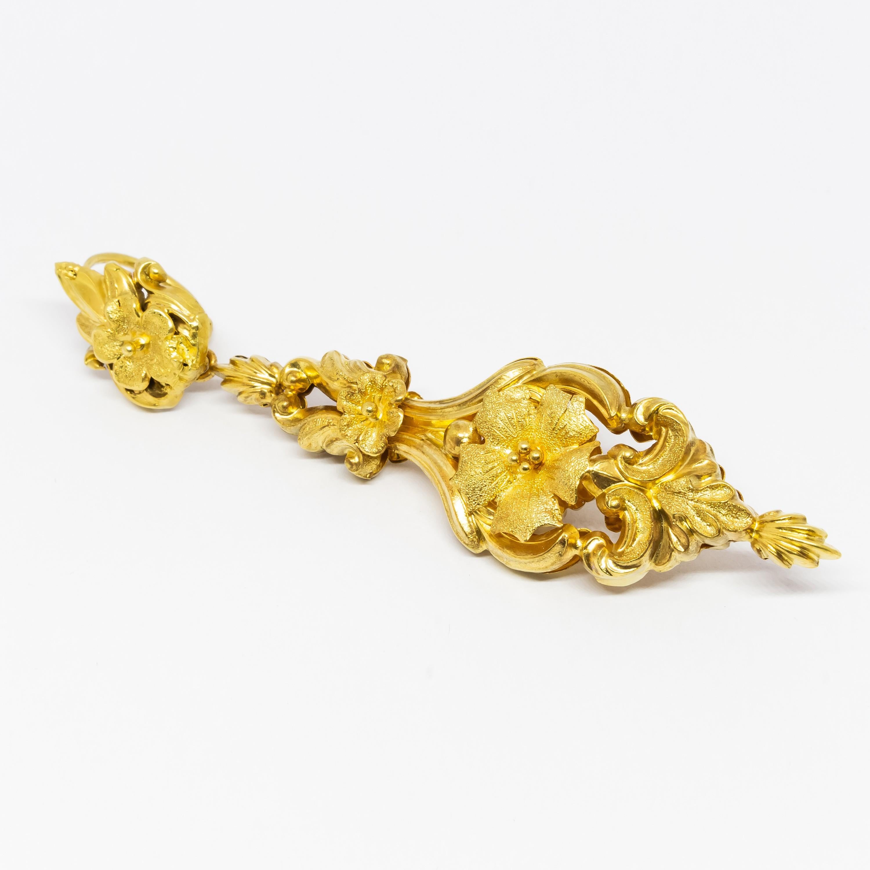 Georgianische goldene Wendbare Tropfenohrringe aus Gold, um 1820 im Angebot 1