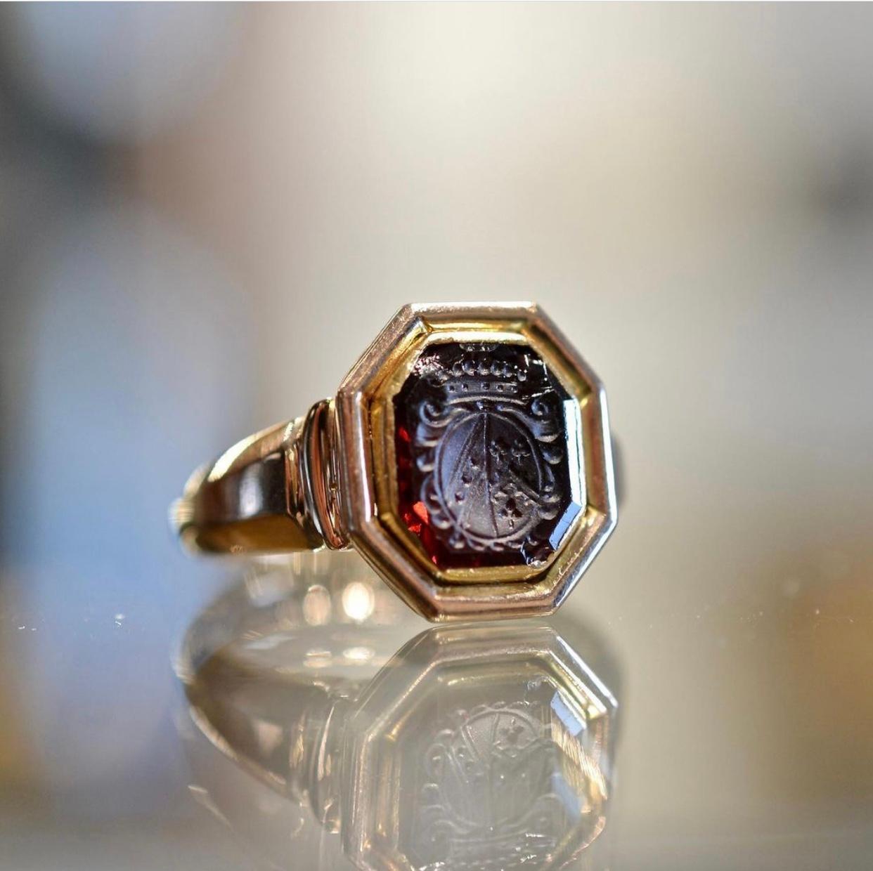 gold crest μεταφραση