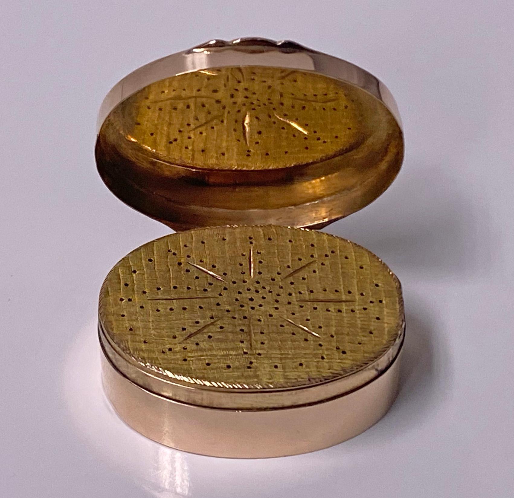 Georgian Gold Vinaigrette, circa 1800 1