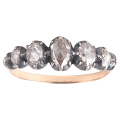 Bague demi-cercle géorgienne sertie de sept diamants taille rose