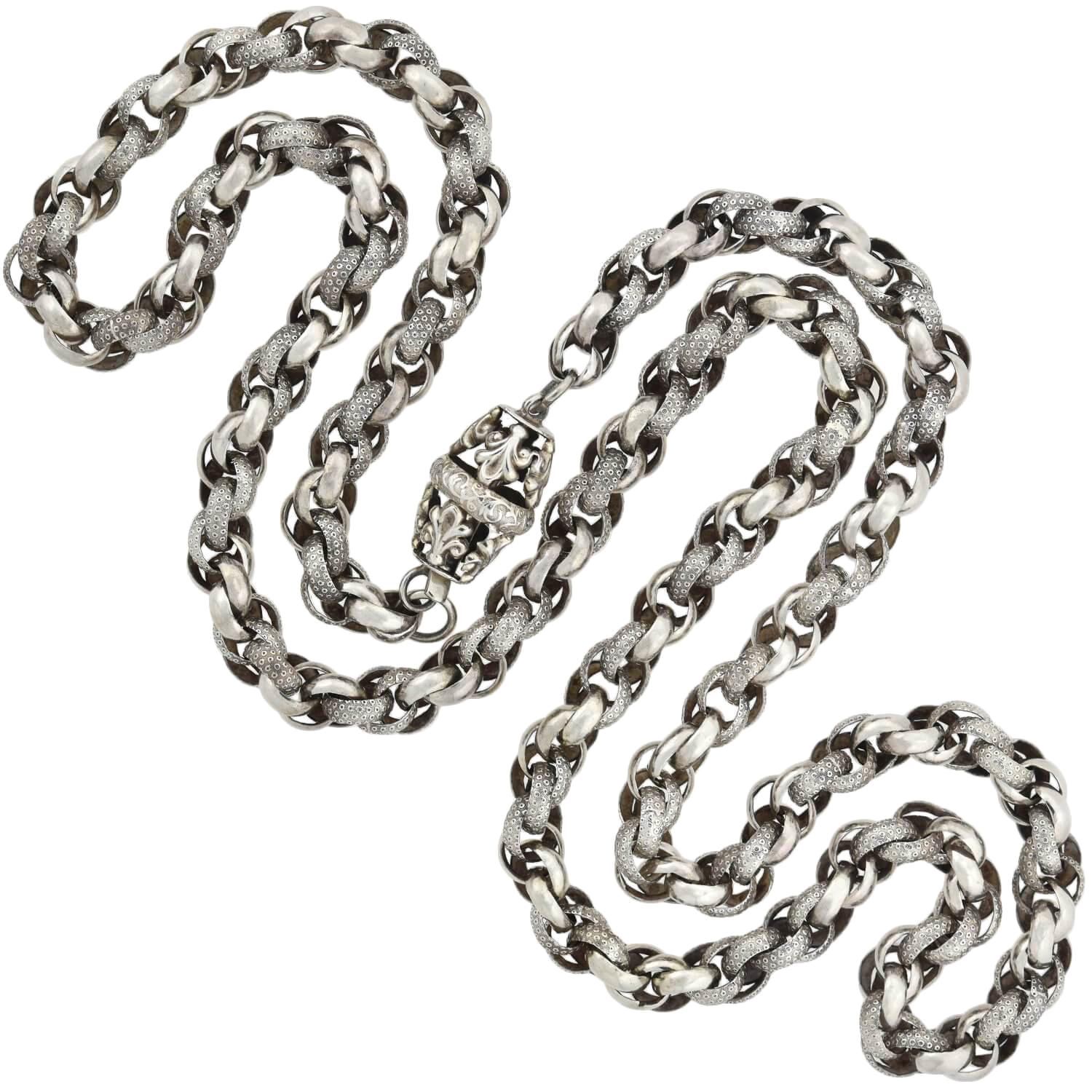 Georgian Handmade Textured Link Chain Necklace