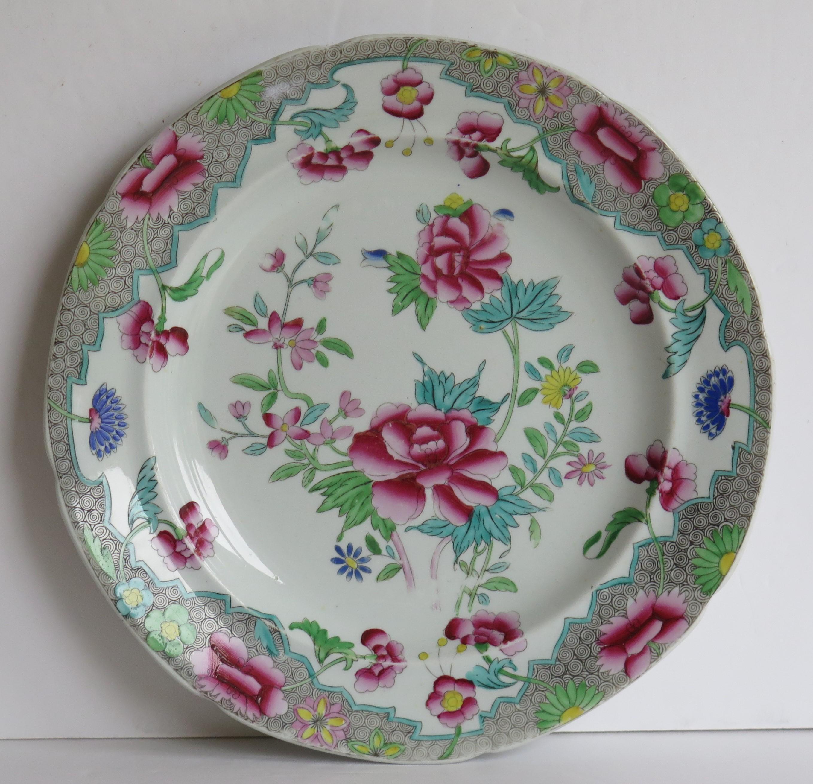 Peint à la main Assiette géorgienne en pierre de fer Hicks and Meigh à motif floral n°8, vers 1815 en vente