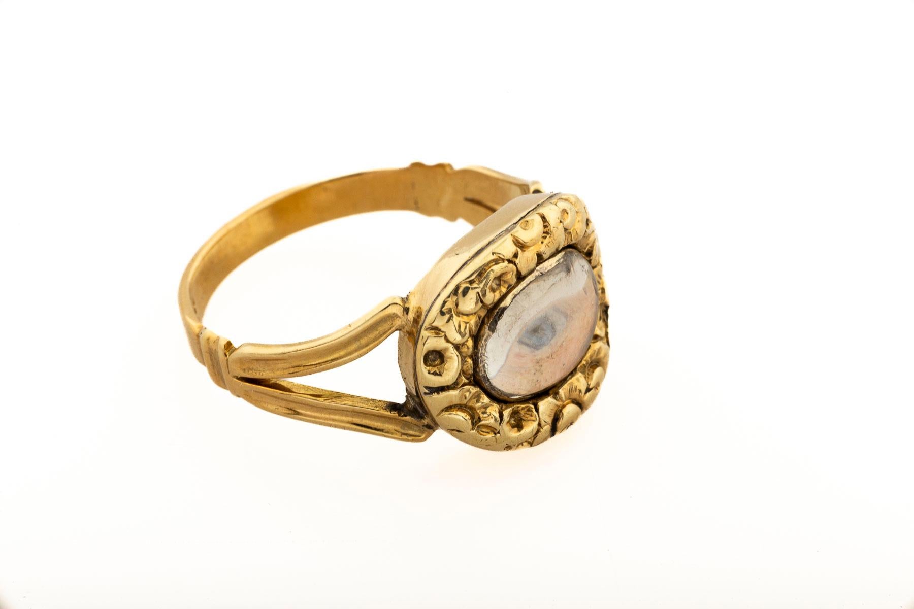 Women's or Men's Georgian High Karat Gold Georgian Eye Ring Miniature For Sale
