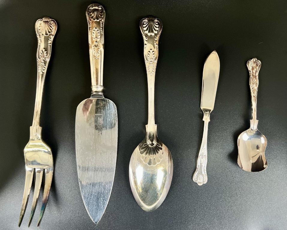 20th Century Georgian House Stainless Silverplate English Flatware with Original Box, 65 pcs For Sale