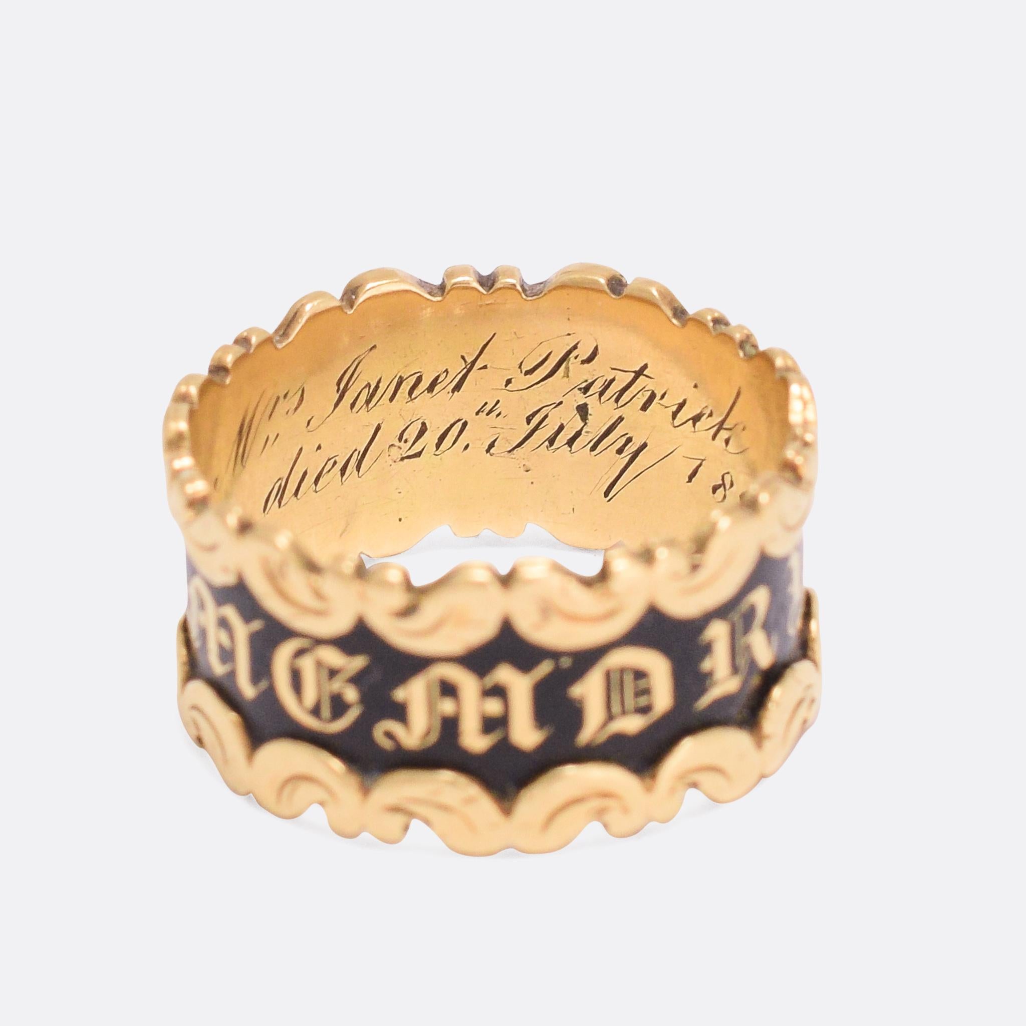 Women's or Men's Georgian in Memory of Locket Memorial Ring For Sale