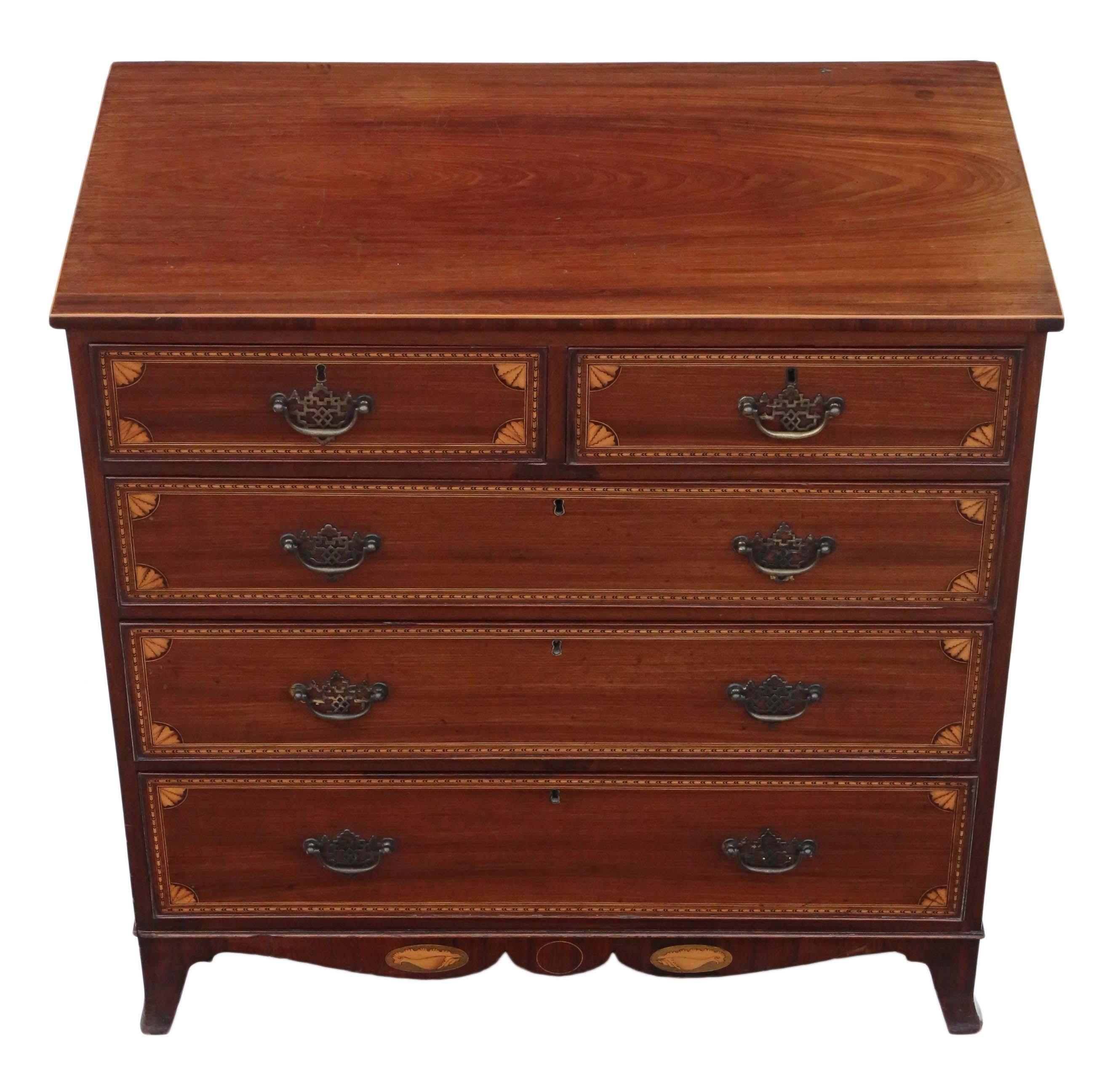 Georgian circa 1800 inlaid mahogany chest of drawers.
Solid and strong, with no loose joints and no woodworm. An absolutely charming rare find with beautiful inlay.
The oak lined drawers slide freely.
Overall maximum dimensions: 97cm wide, 52cm