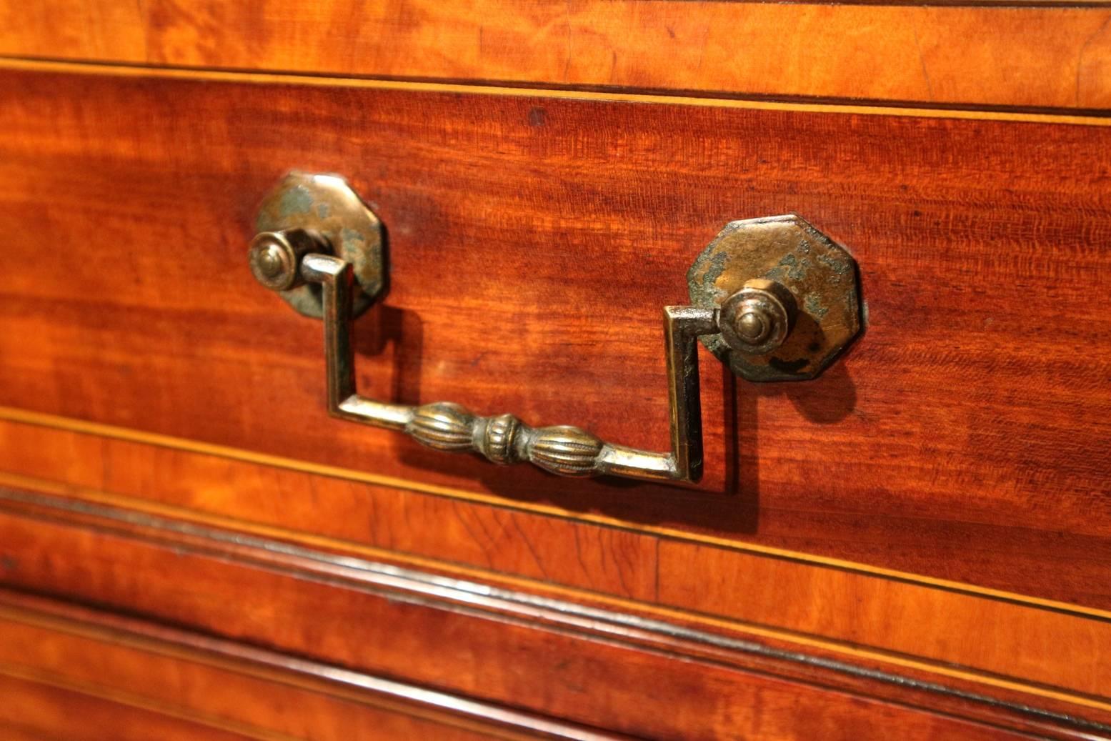 Georgian Inlaid Mahogany Chest of Drawers, circa 1800 3