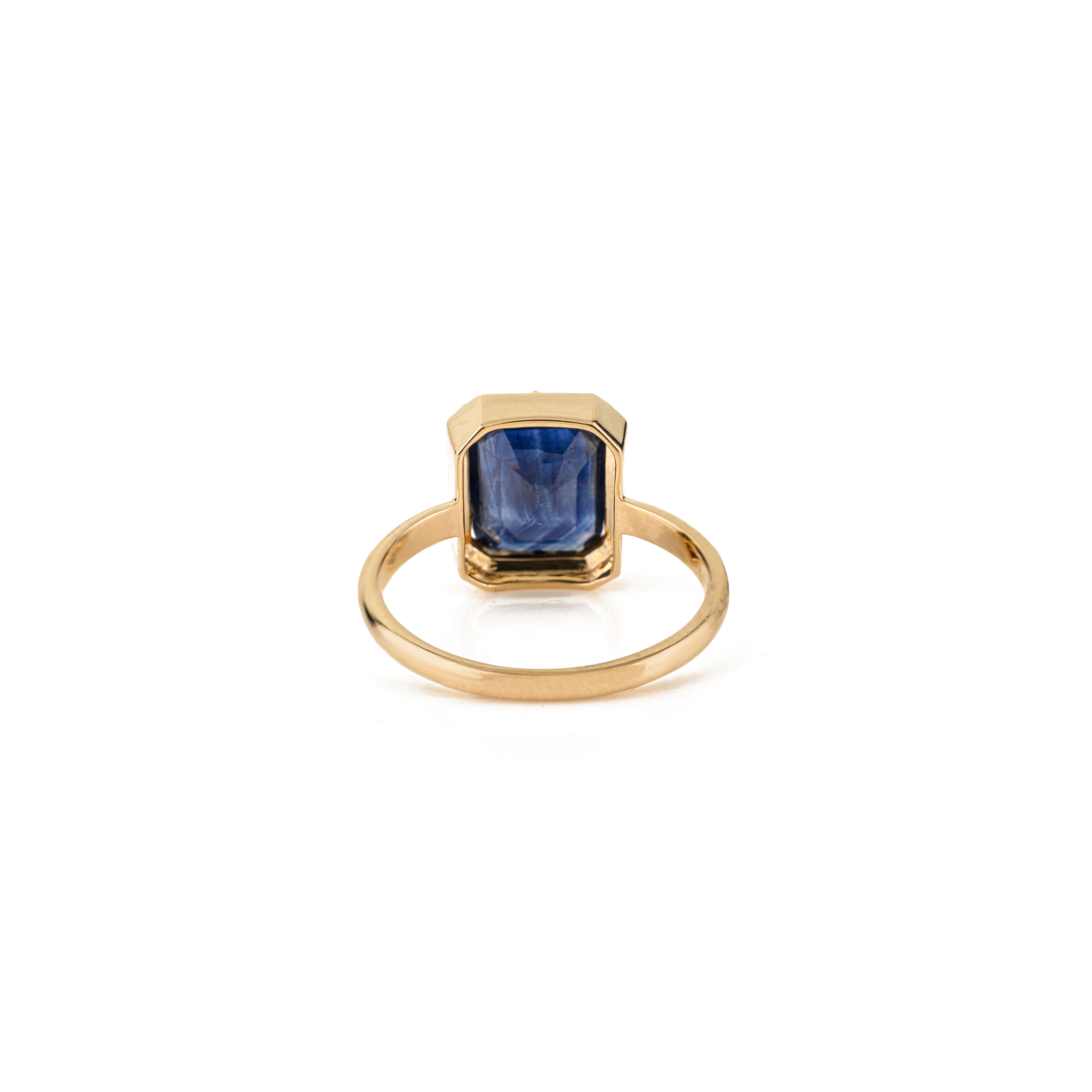 En vente :  Bague d'inspiration géorgienne en or jaune 18 carats avec saphir bleu profond de 2,75 carats 3