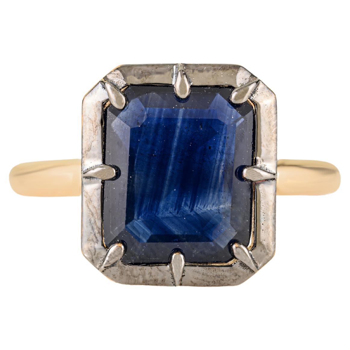 Bague d
inspiration géorgienne en or jaune 18 carats avec saphir bleu profond de 2,75 carats