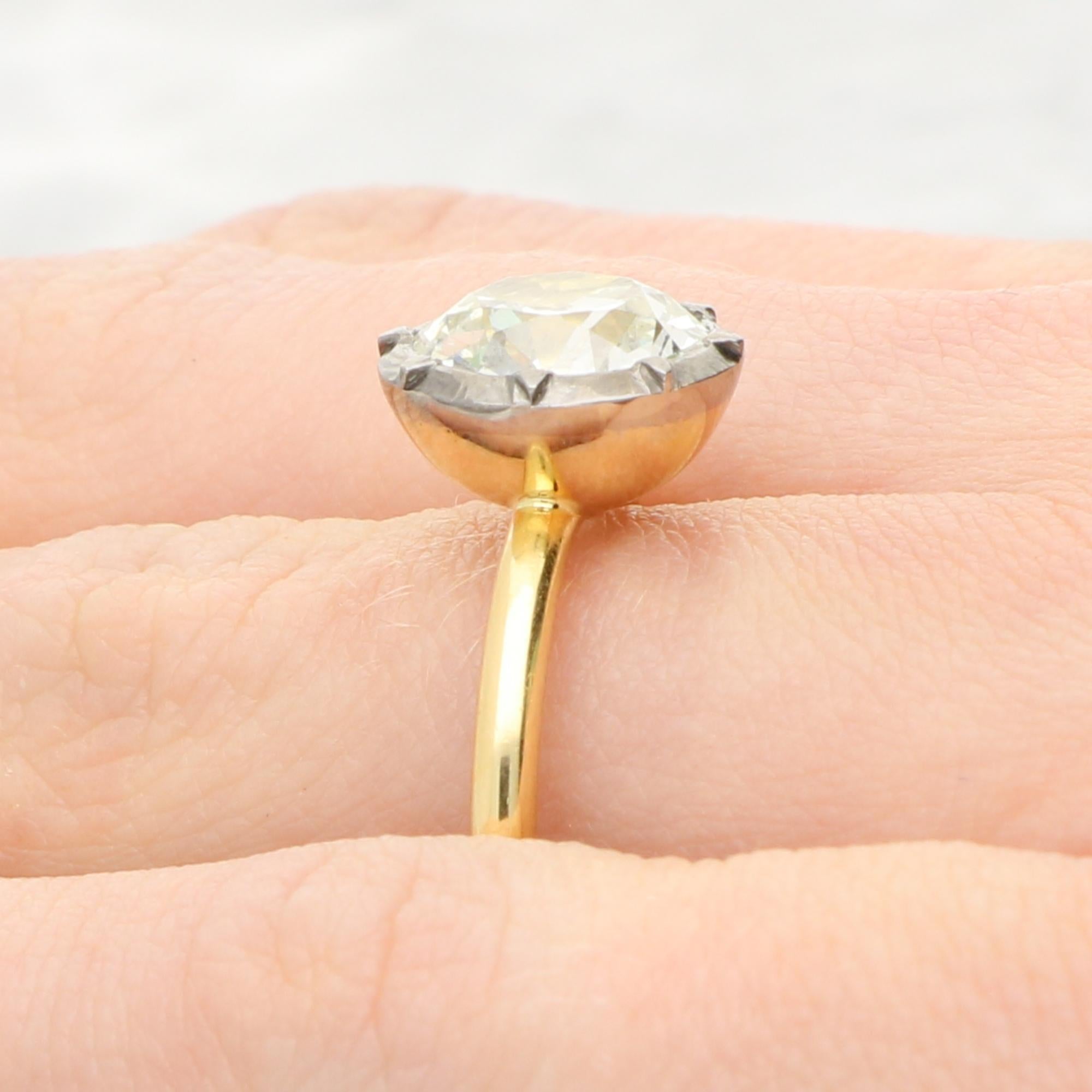 Women's or Men's Georgian Inspired 2.65ct Old Cut Diamond Solitaire Ring in 18k Gold For Sale