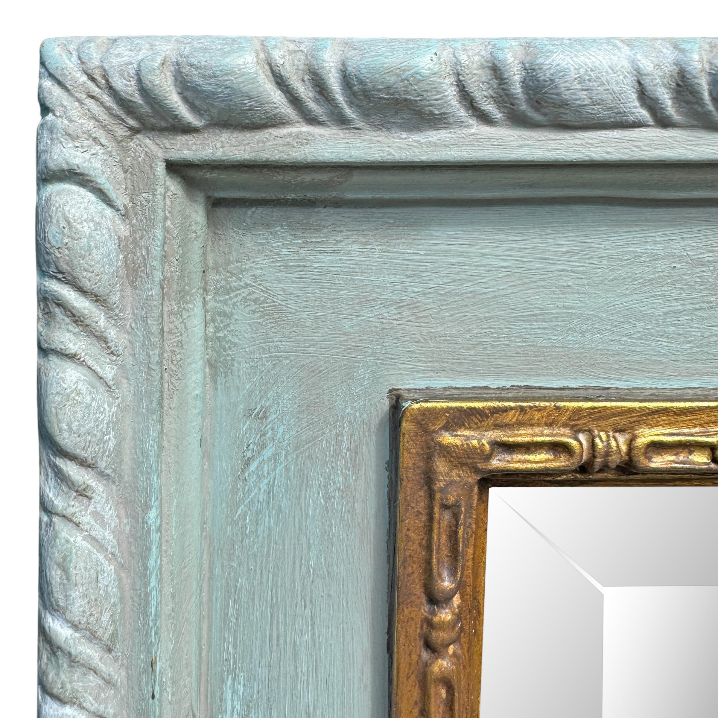 XXIe siècle et contemporain Miroir encadré peint sarcelle d'inspiration géorgienne en vente