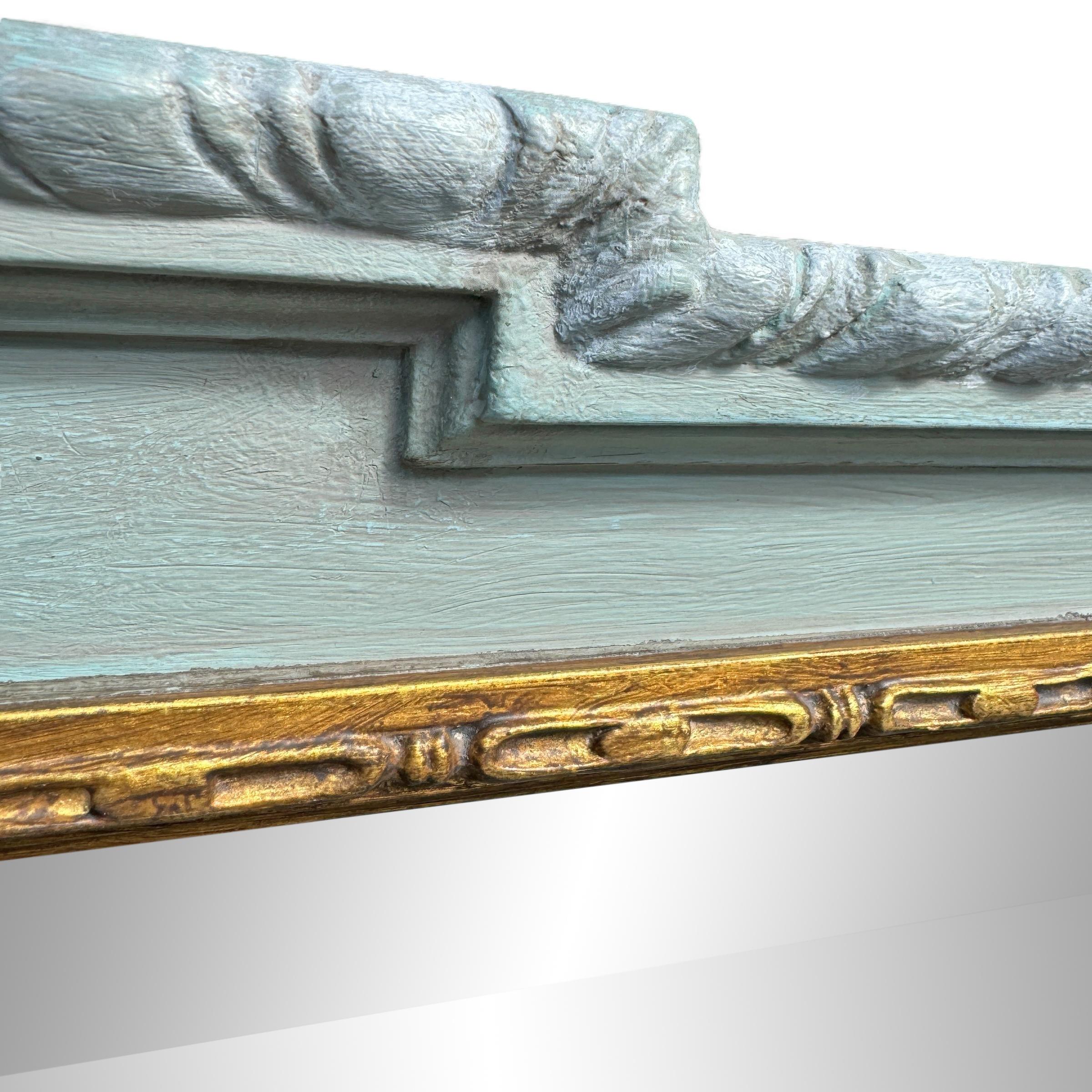 Miroir encadré peint sarcelle d'inspiration géorgienne en vente 1